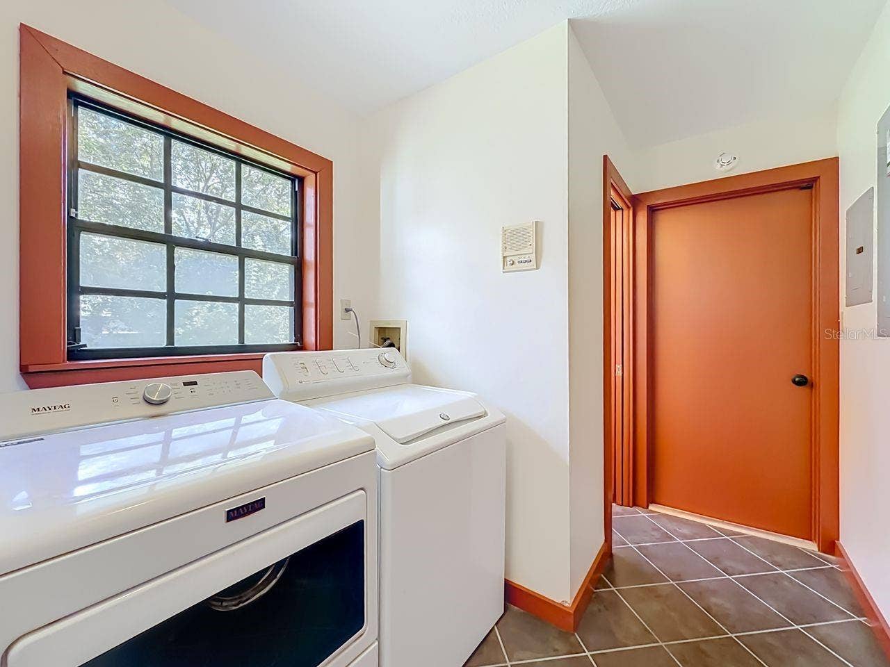 217 S SHIRLEY AVENUE, Sanford, FL 32771 217 S SHIRLEY AVENUE, Sanford, FL 32771
