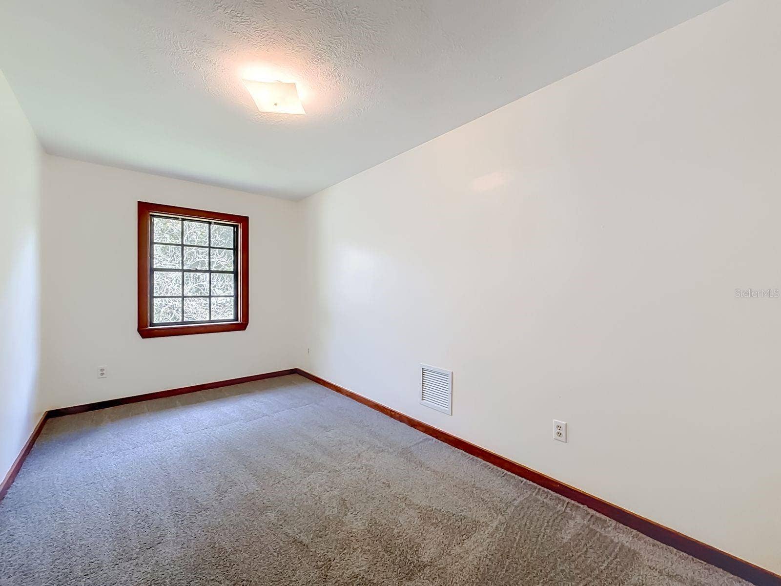 217 S SHIRLEY AVENUE, Sanford, FL 32771 217 S SHIRLEY AVENUE, Sanford, FL 32771