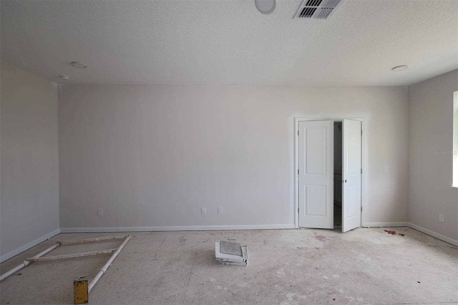 6765 YELLOW WARBLER BEND, St Cloud, FL 34773 6765 YELLOW WARBLER BEND, St Cloud, FL 34773