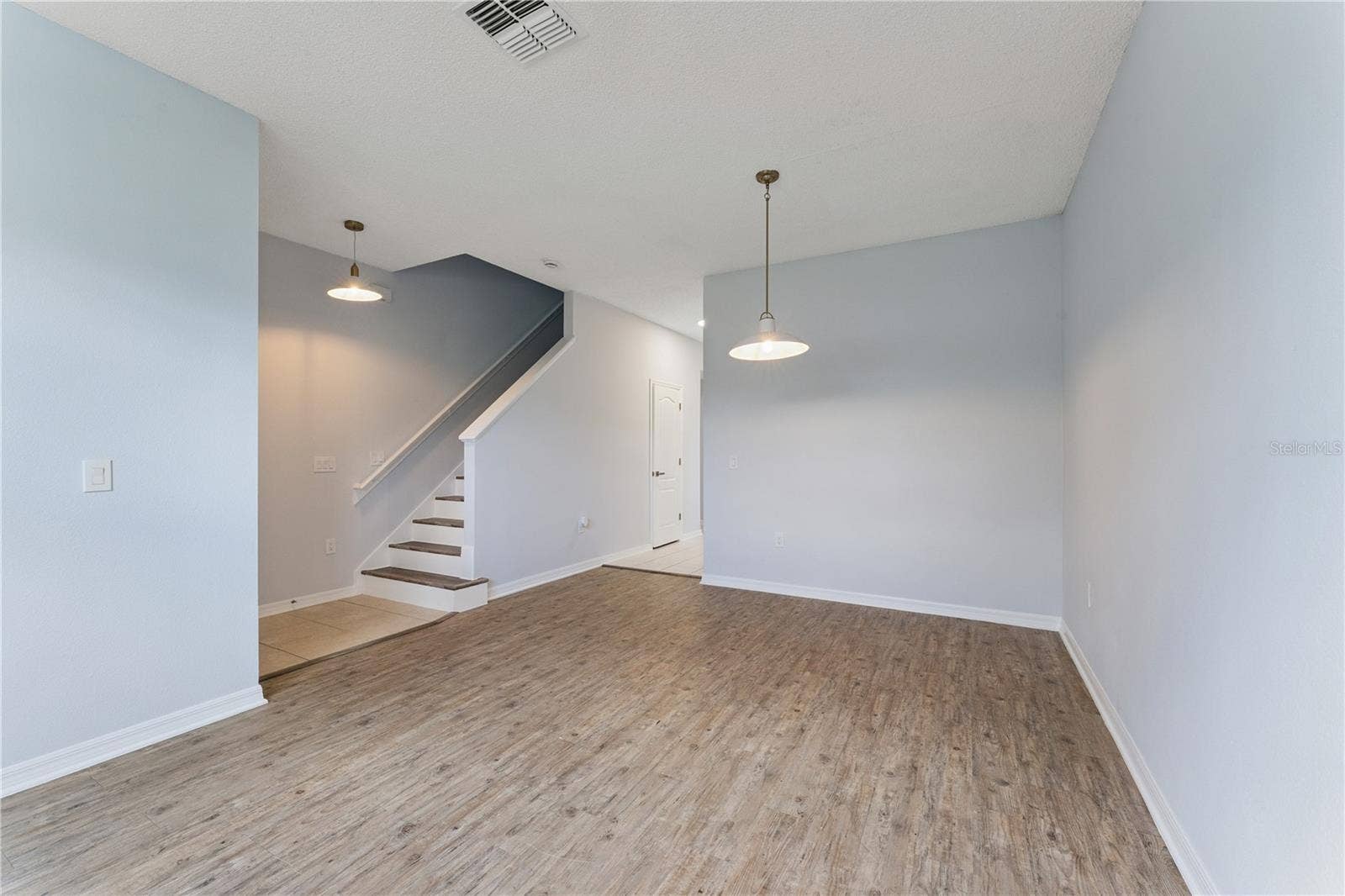 5731 VISTA LINDA DRIVE, Orlando, FL 32822 5731 VISTA LINDA DRIVE, Orlando, FL 32822