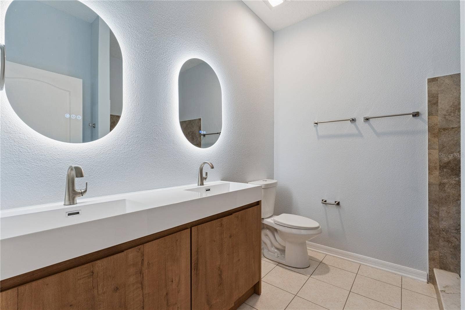 5731 VISTA LINDA DRIVE, Orlando, FL 32822 5731 VISTA LINDA DRIVE, Orlando, FL 32822