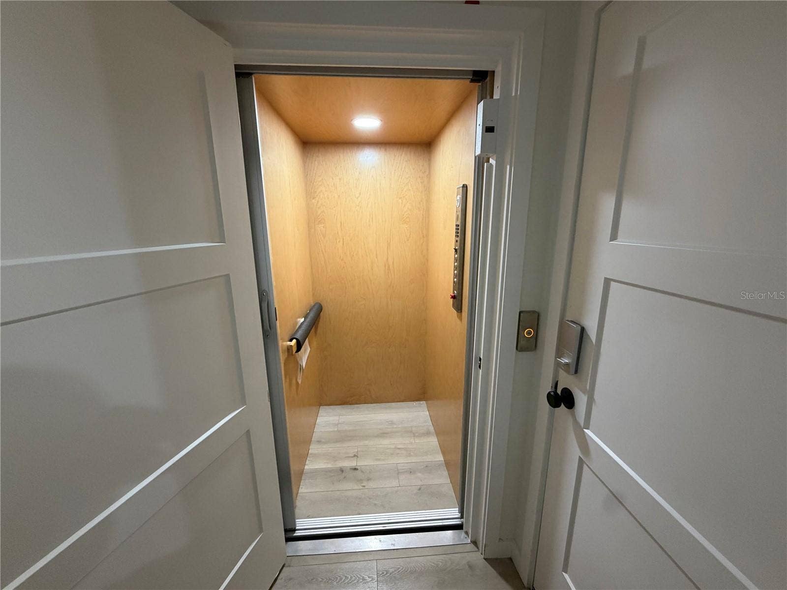 1606 PARK LAKE STREET, #9, Orlando, FL 32803 Private Elevator.