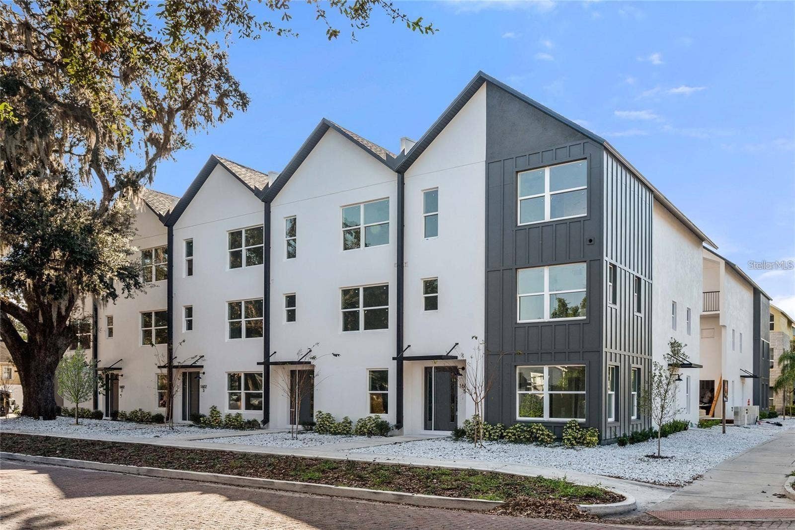 1606 PARK LAKE STREET, #9, Orlando, FL 32803 1606 PARK LAKE STREET, #9, Orlando, FL 32803