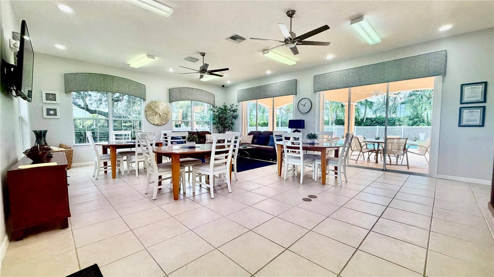 433 N TANGERINE SW, Vero Beach, FL 32968 433 N TANGERINE SW, Vero Beach, FL 32968