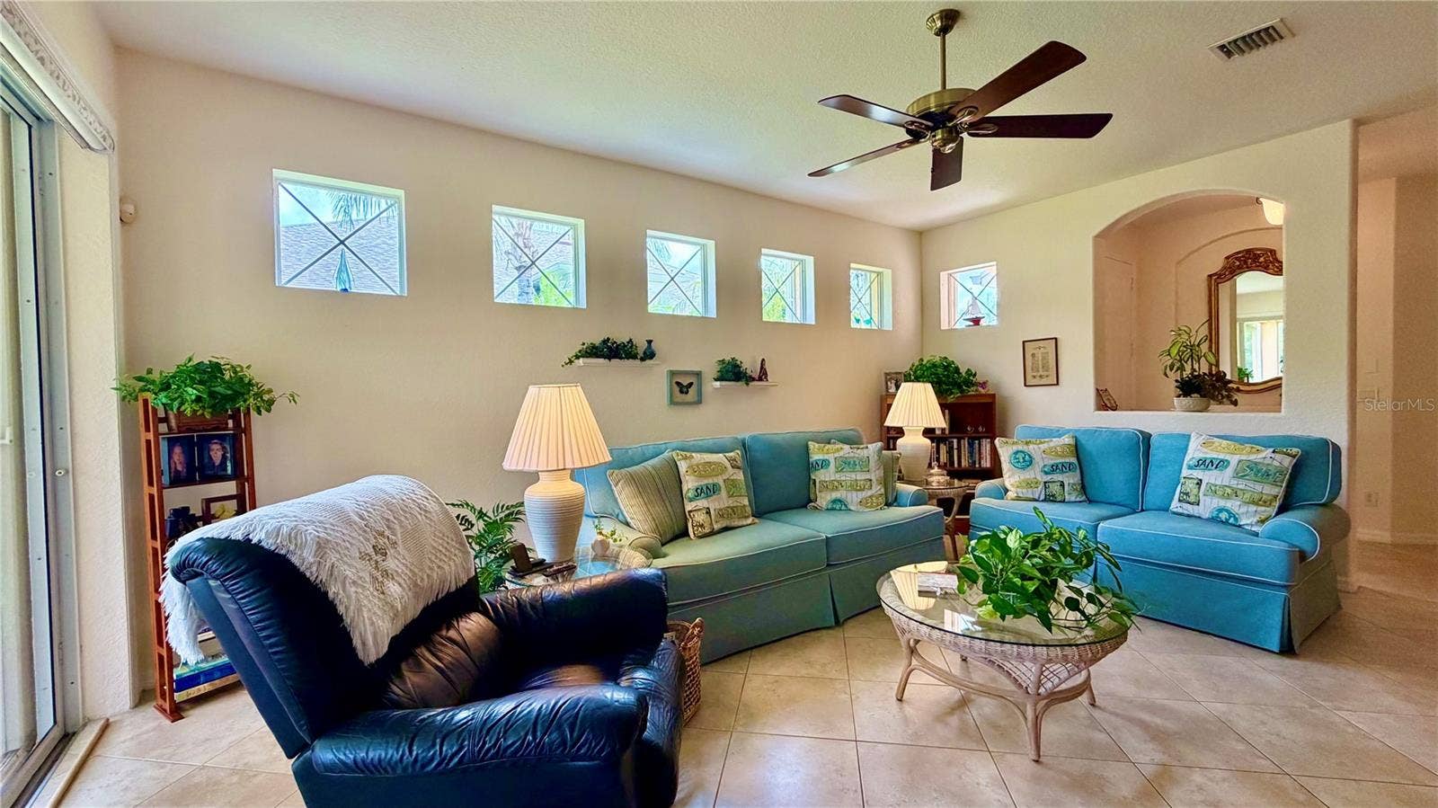 433 N TANGERINE SW, Vero Beach, FL 32968 433 N TANGERINE SW, Vero Beach, FL 32968