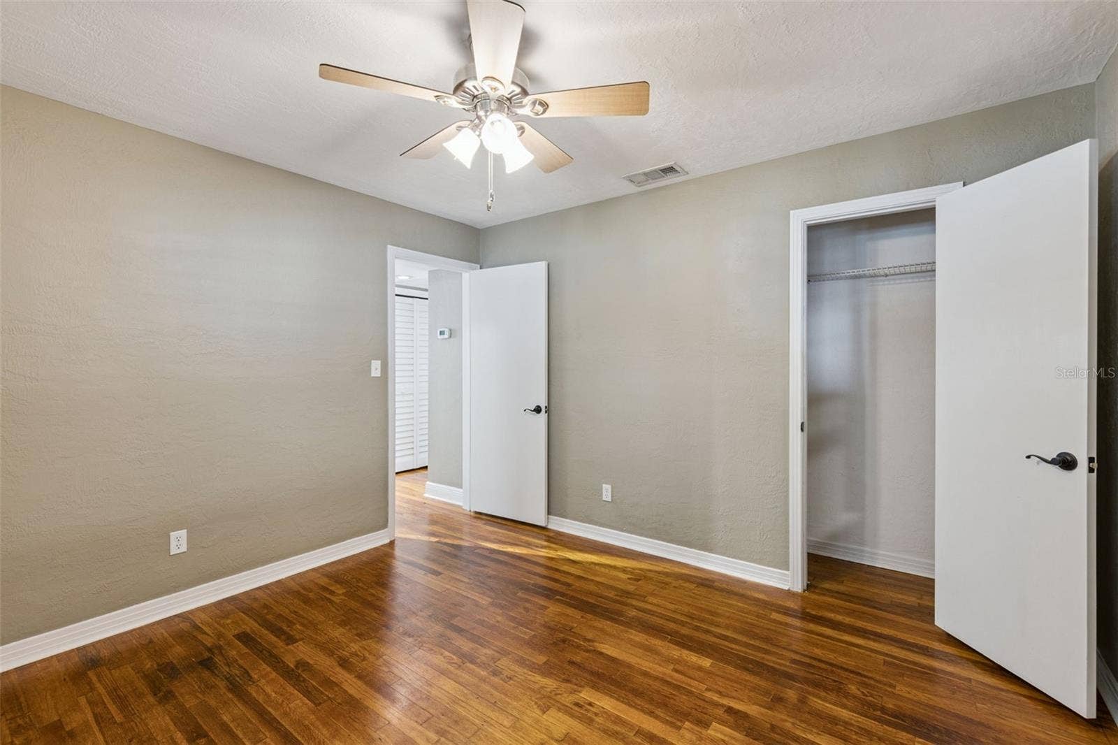 3115 HARGILL DRIVE, Orlando, FL 32806 Secondary bedroom with walk in closet