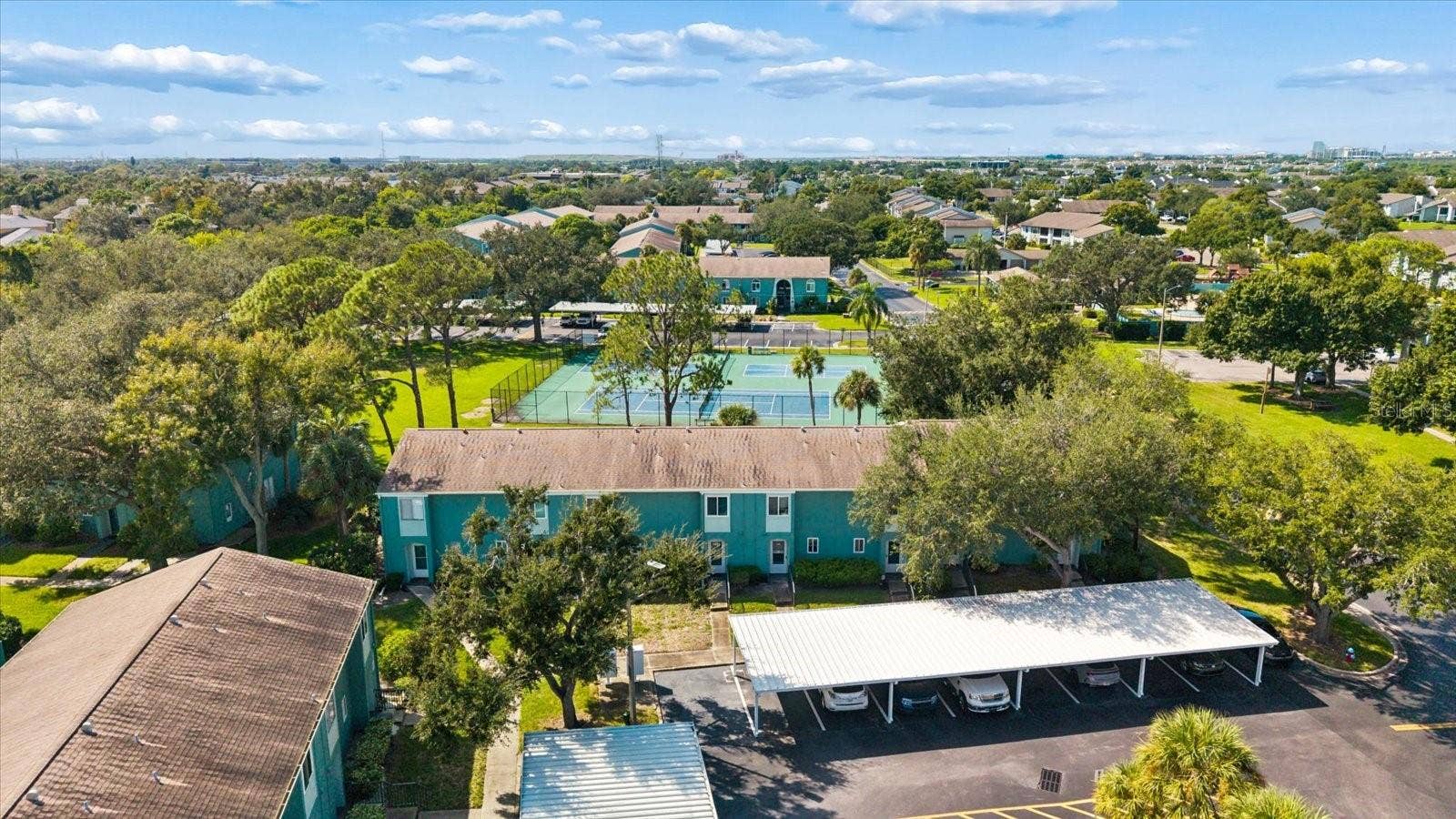 172 115TH AVENUE N, #172, St Petersburg, FL 33716