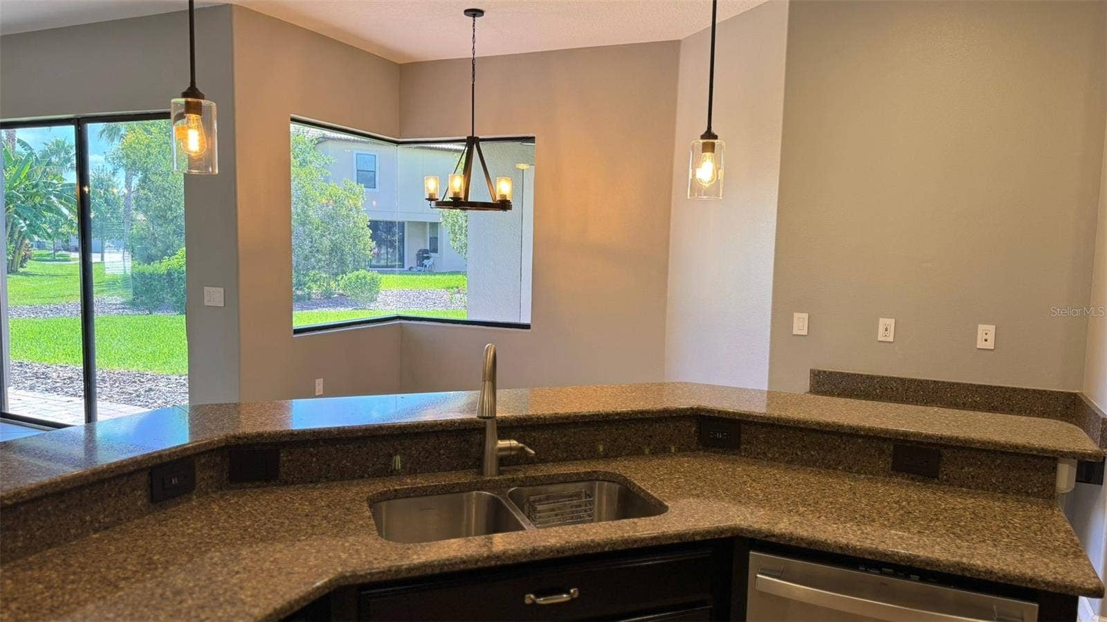 1428 DEUCE CIRCLE, Davenport, FL 33896