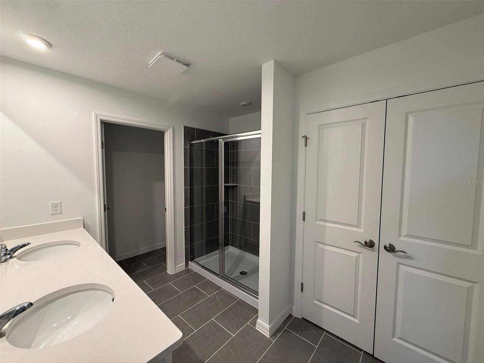 3565 DAHLIA DRIVE, Haines City, FL 33844 3565 DAHLIA DRIVE, Haines City, FL 33844