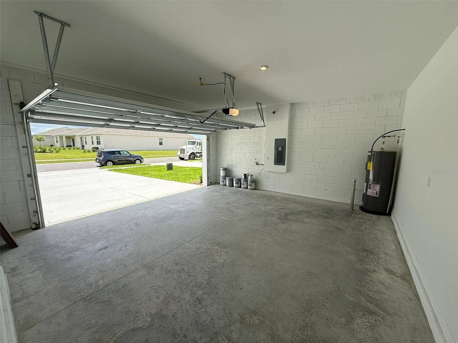 3565 DAHLIA DRIVE, Haines City, FL 33844 3565 DAHLIA DRIVE, Haines City, FL 33844
