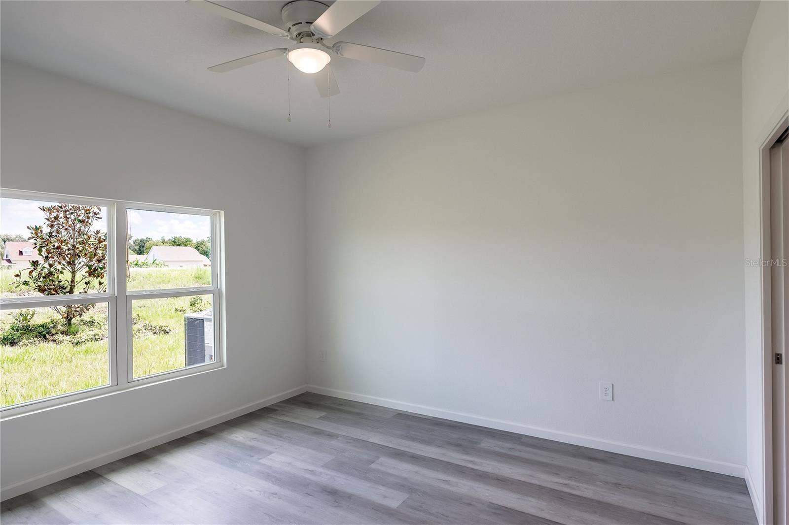 110 E 18TH STREET, Apopka, FL 32703 110 E 18TH STREET, Apopka, FL 32703