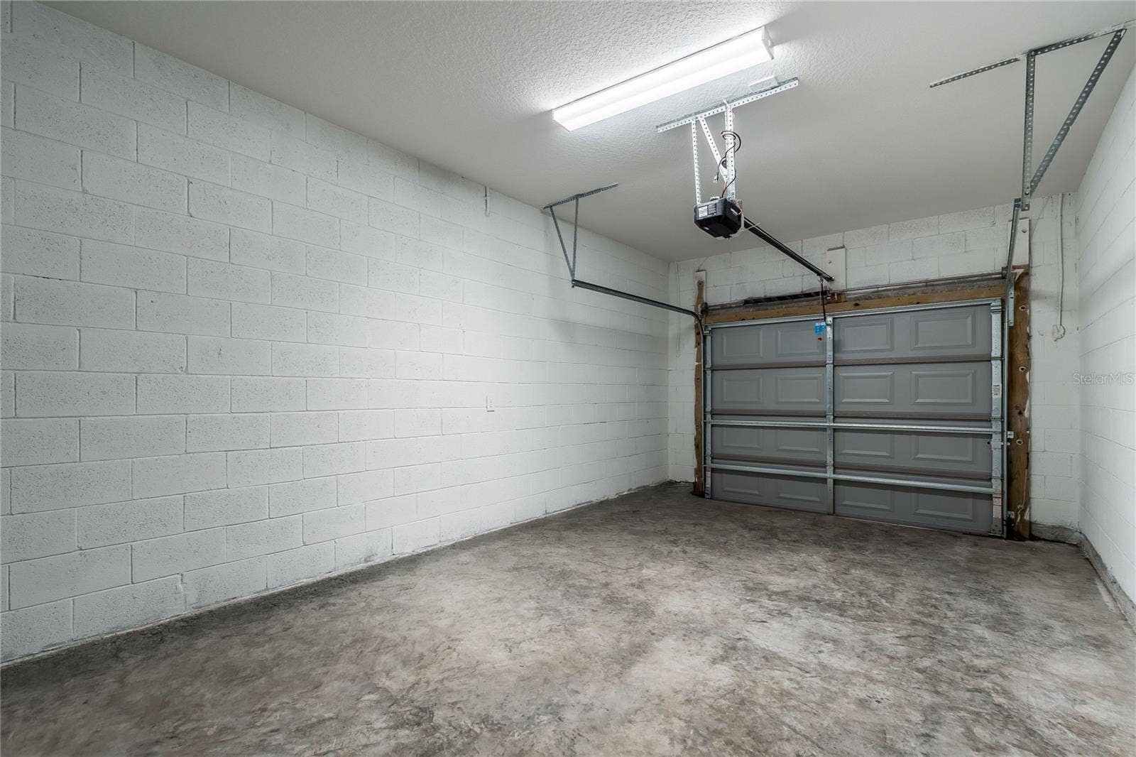 110 E 18TH STREET, Apopka, FL 32703 110 E 18TH STREET, Apopka, FL 32703