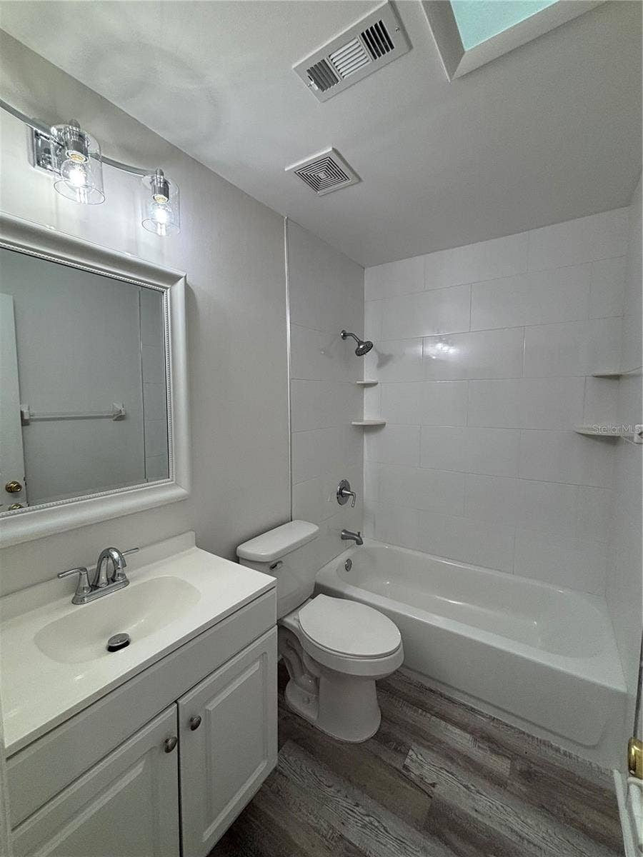 103 BILSDALE COURT, Longwood, FL 32779 Bathroom 2