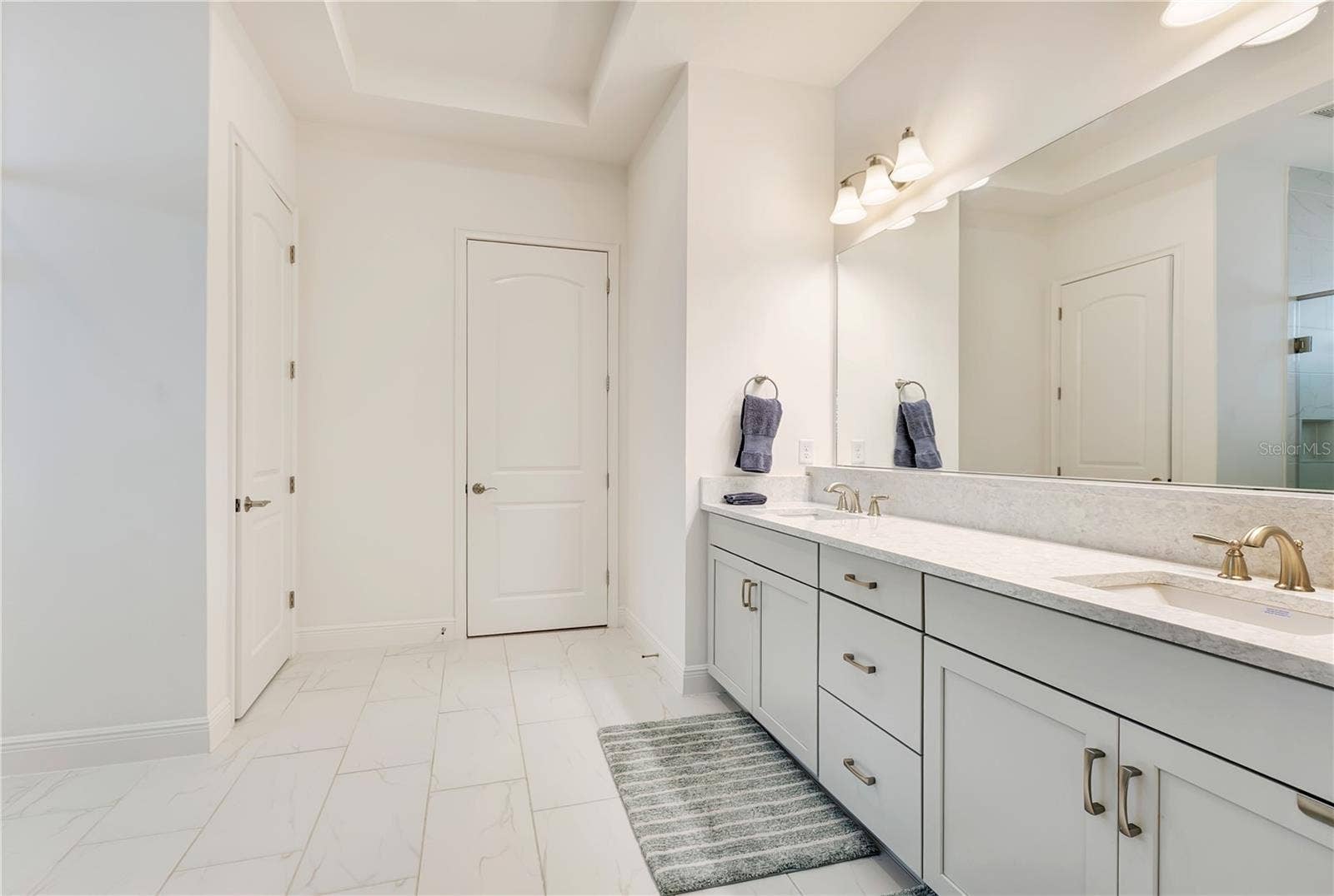13688 ABBERWICK DRIVE, Orlando, FL 32832 13688 ABBERWICK DRIVE, Orlando, FL 32832
