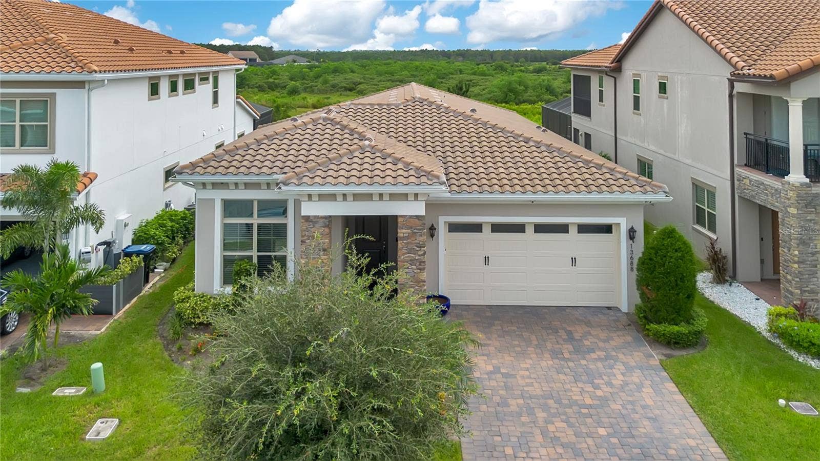 13688 ABBERWICK DRIVE, Orlando, FL 32832 13688 ABBERWICK DRIVE, Orlando, FL 32832