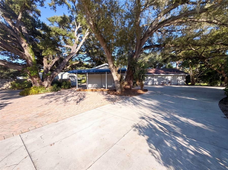 Property photo for 3705 MALEC CIRCLE, Sarasota, FL