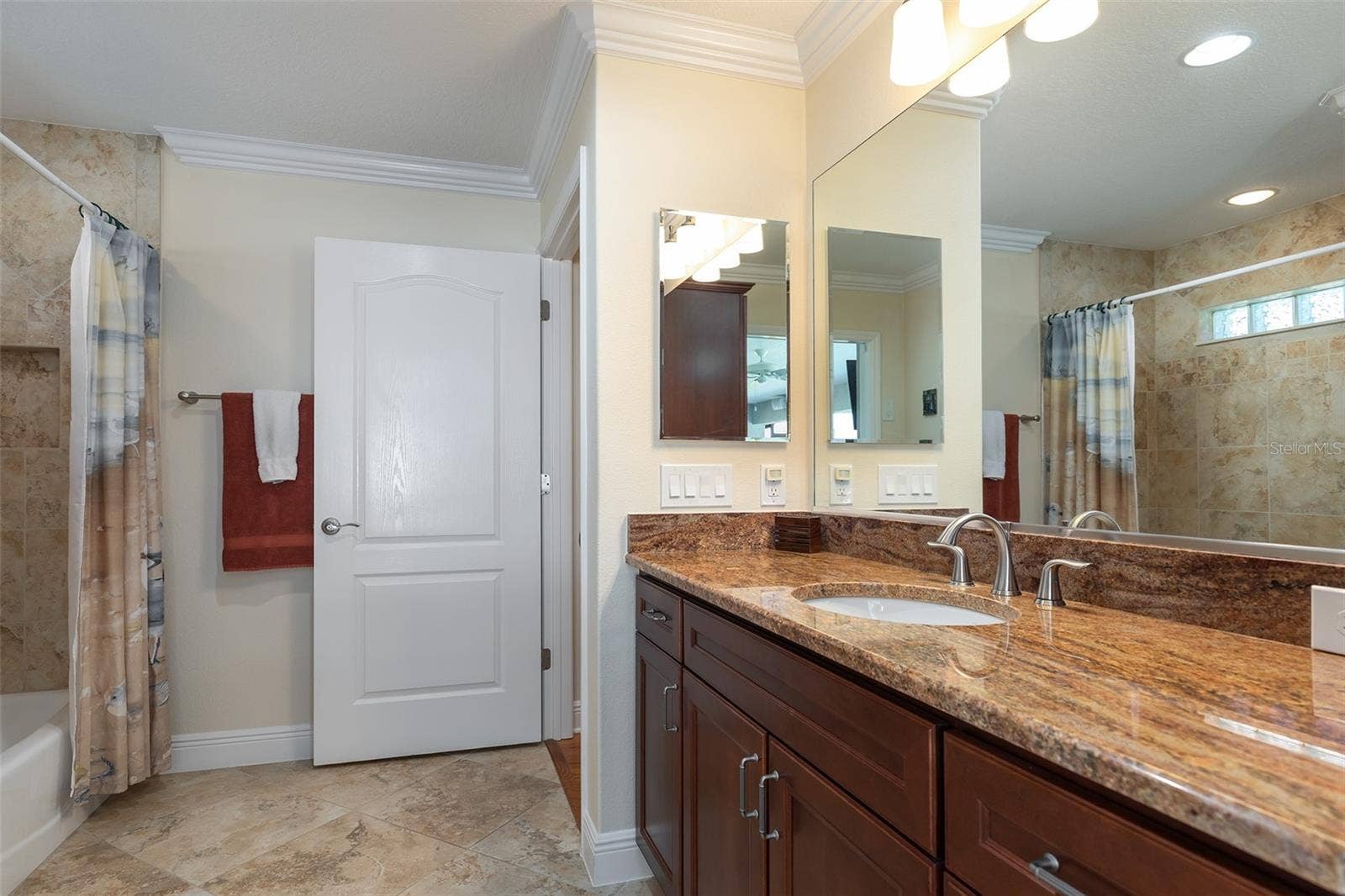 1297 ZOMBAR PL, The Villages, FL 32163 1297 ZOMBAR PL, The Villages, FL 32163