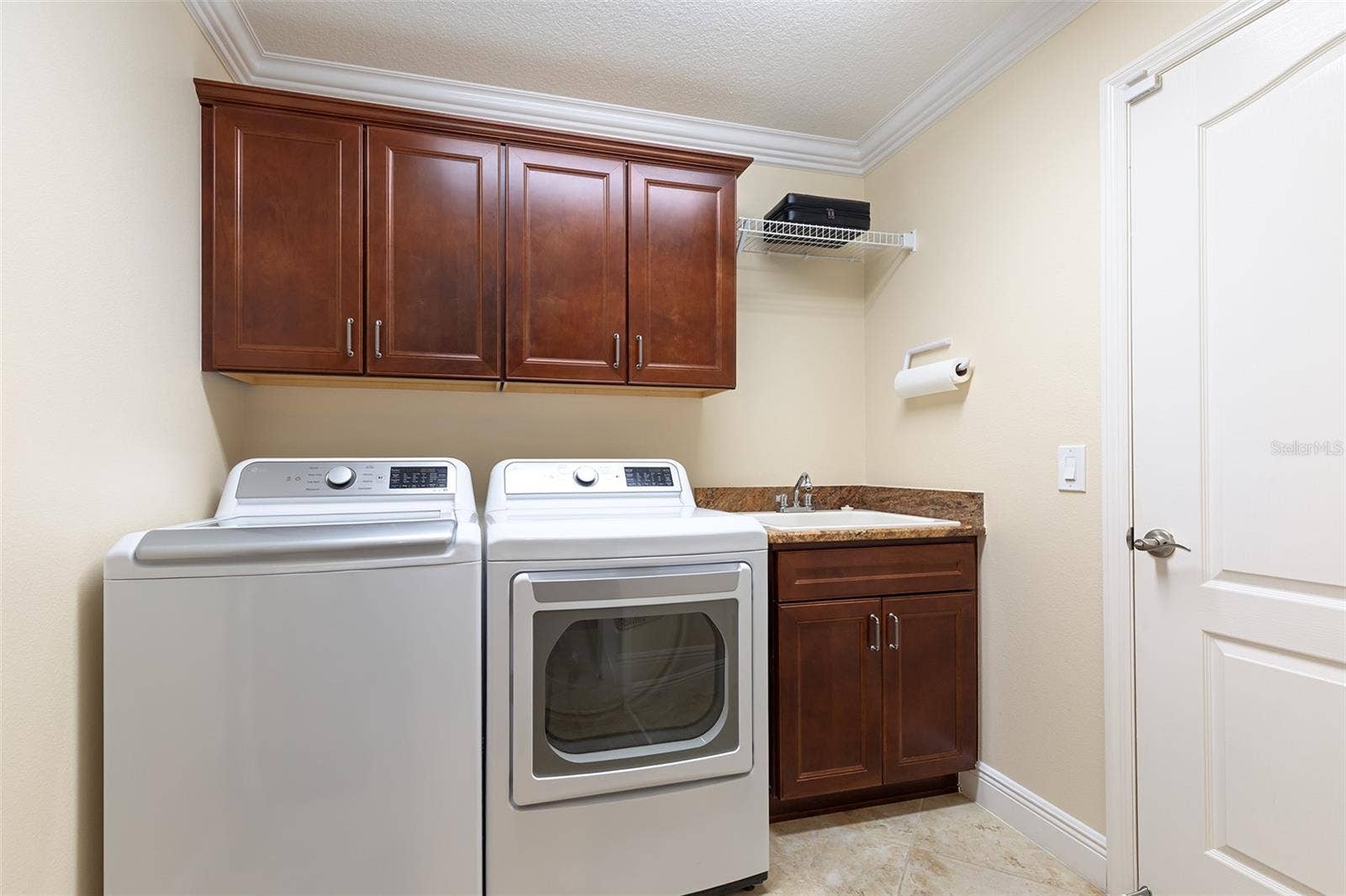 1297 ZOMBAR PL, The Villages, FL 32163 1297 ZOMBAR PL, The Villages, FL 32163