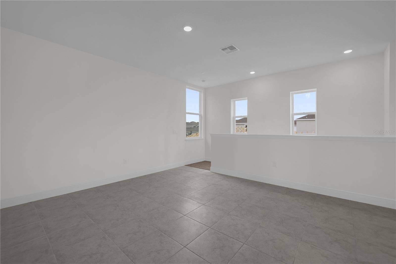 6393 WILD PERSIMMON WAY, UNIT #B, Winter Garden, FL 34787