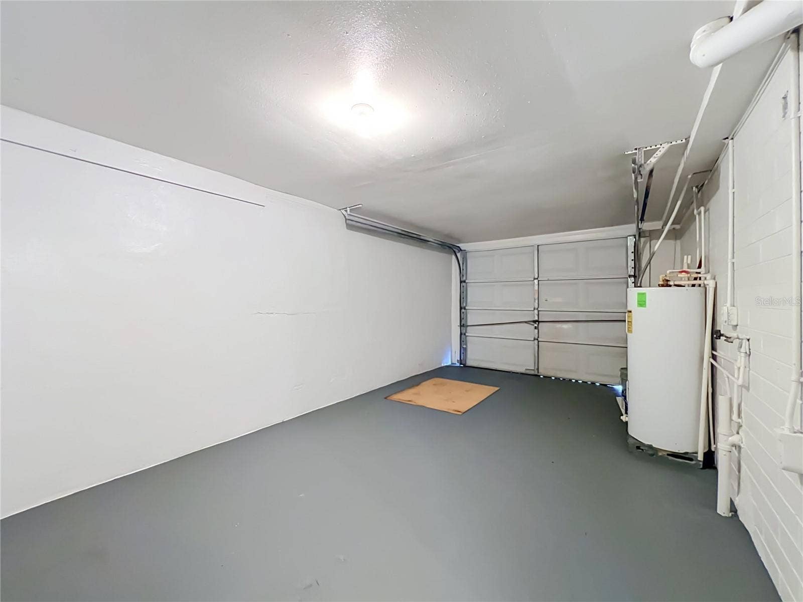 5939 DOGWOOD DRIVE, Orlando, FL 32807 Garage
