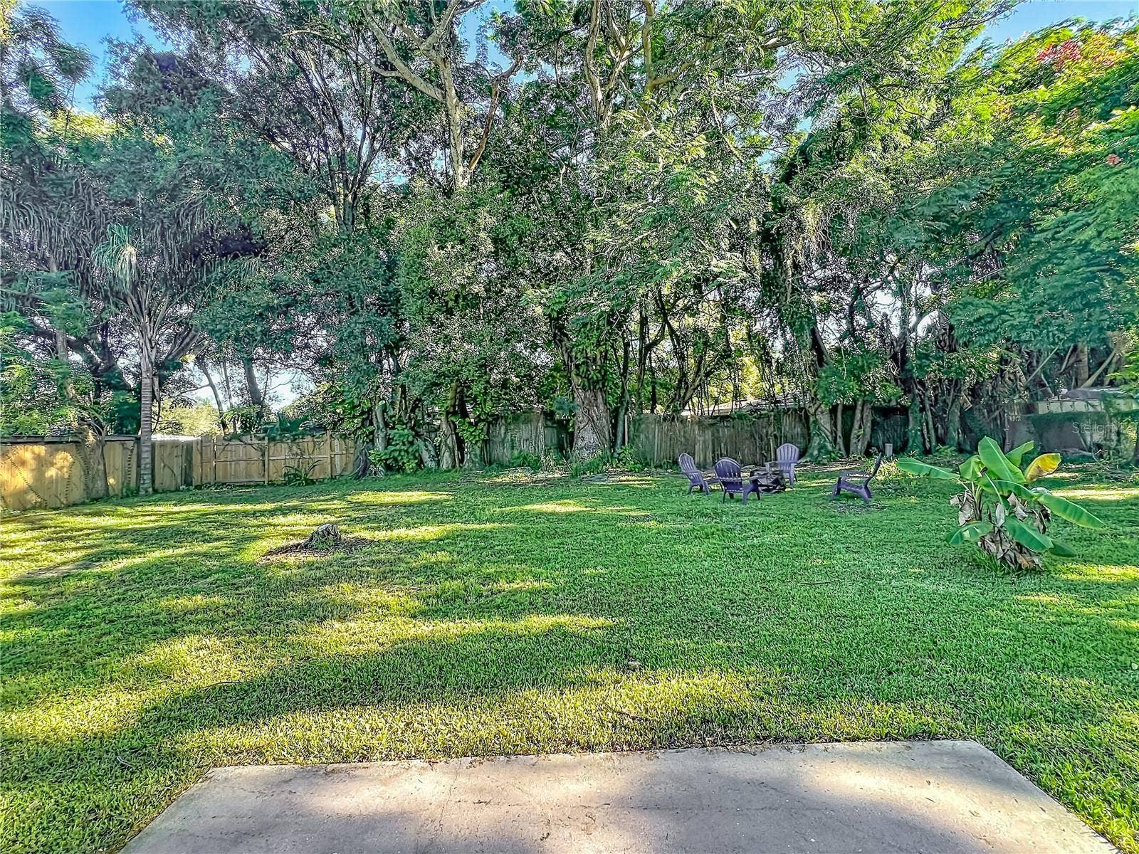 5939 DOGWOOD DRIVE, Orlando, FL 32807 HUGE back yard!