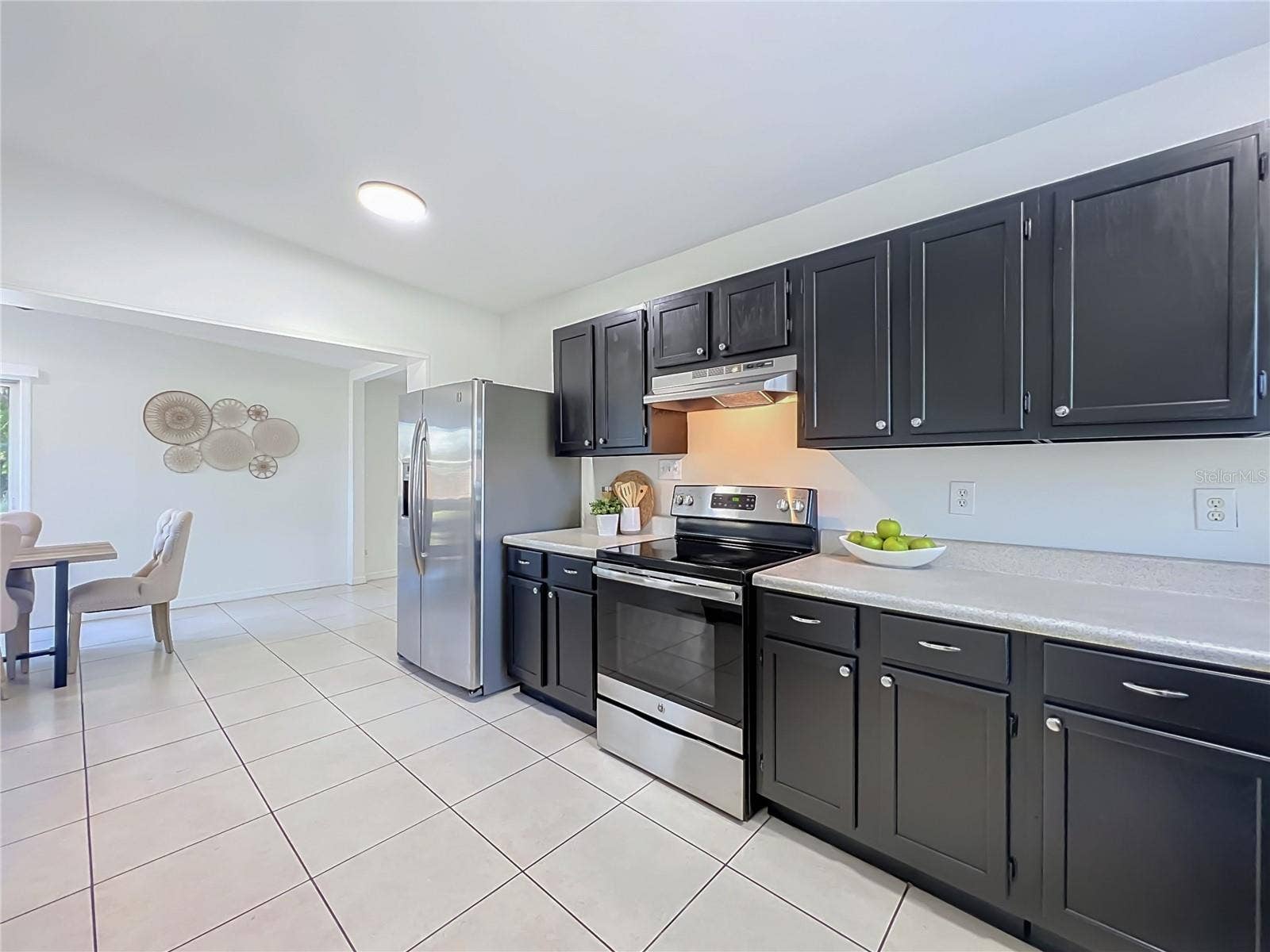 5939 DOGWOOD DRIVE, Orlando, FL 32807 Kitchen
