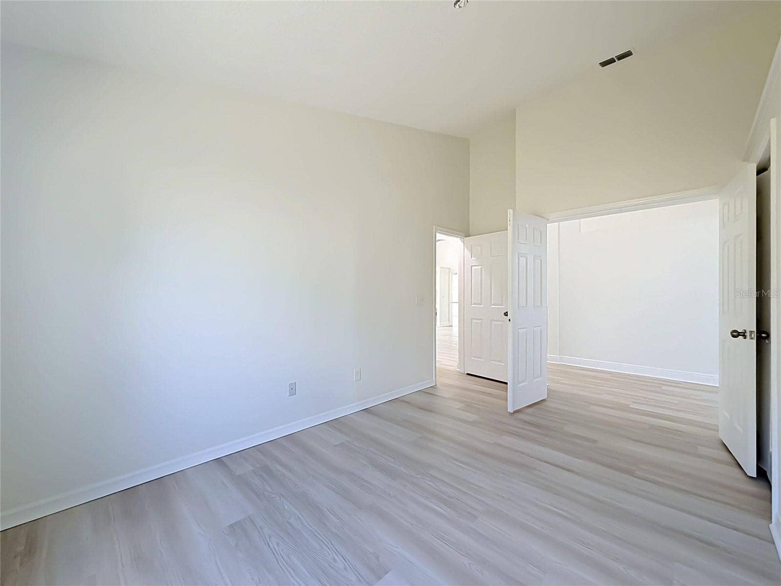 609 SEASCAPE AVENUE, Orlando, FL 32828 609 SEASCAPE AVENUE, Orlando, FL 32828