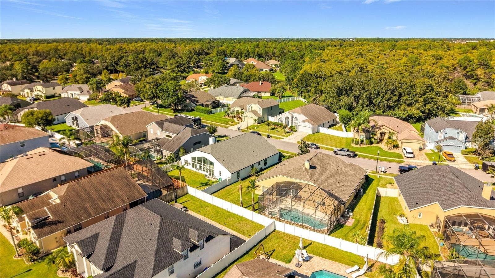 609 SEASCAPE AVENUE, Orlando, FL 32828 609 SEASCAPE AVENUE, Orlando, FL 32828