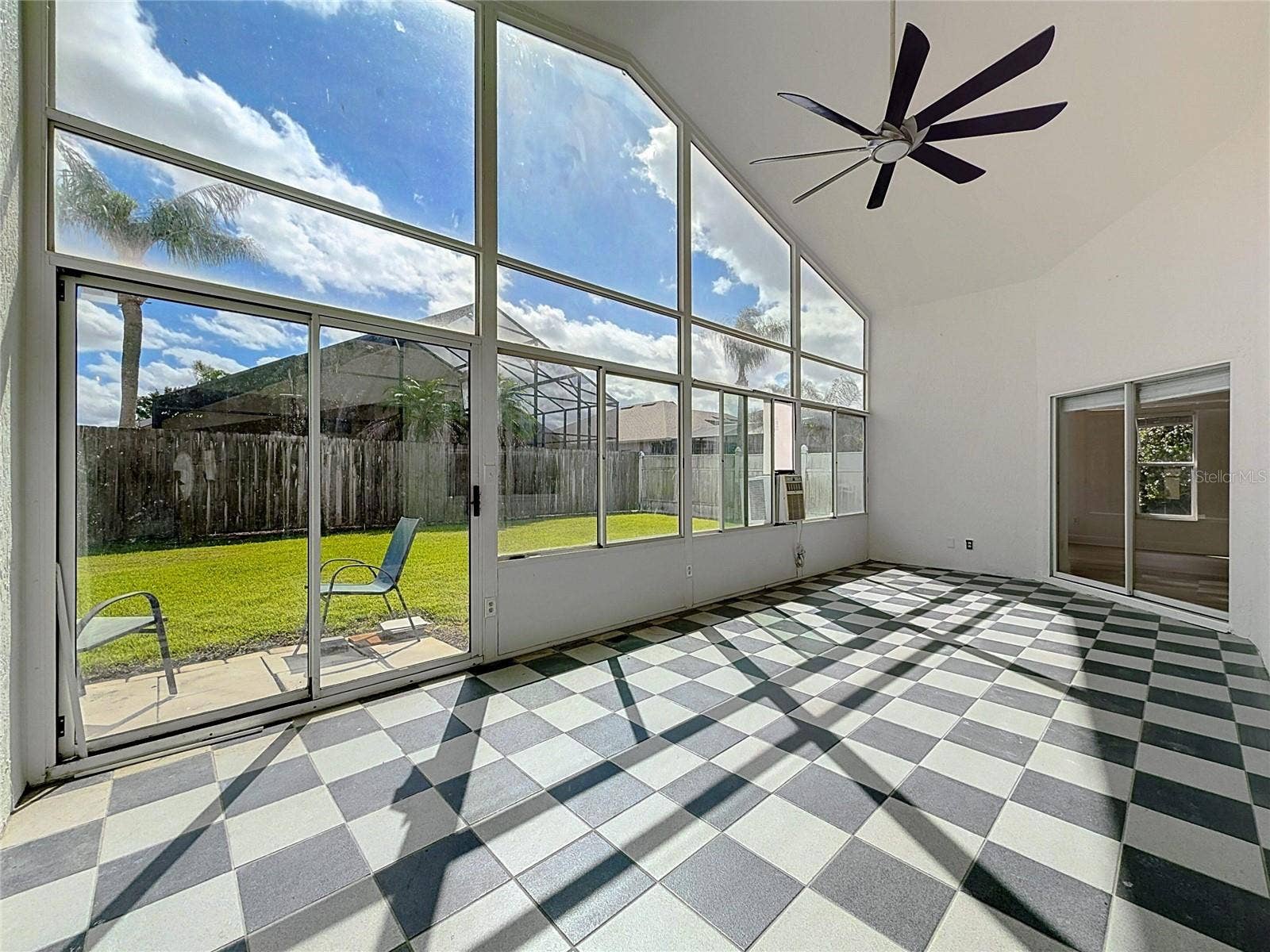 609 SEASCAPE AVENUE, Orlando, FL 32828 609 SEASCAPE AVENUE, Orlando, FL 32828