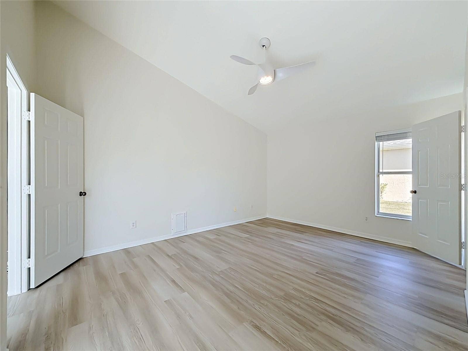 609 SEASCAPE AVENUE, Orlando, FL 32828 609 SEASCAPE AVENUE, Orlando, FL 32828