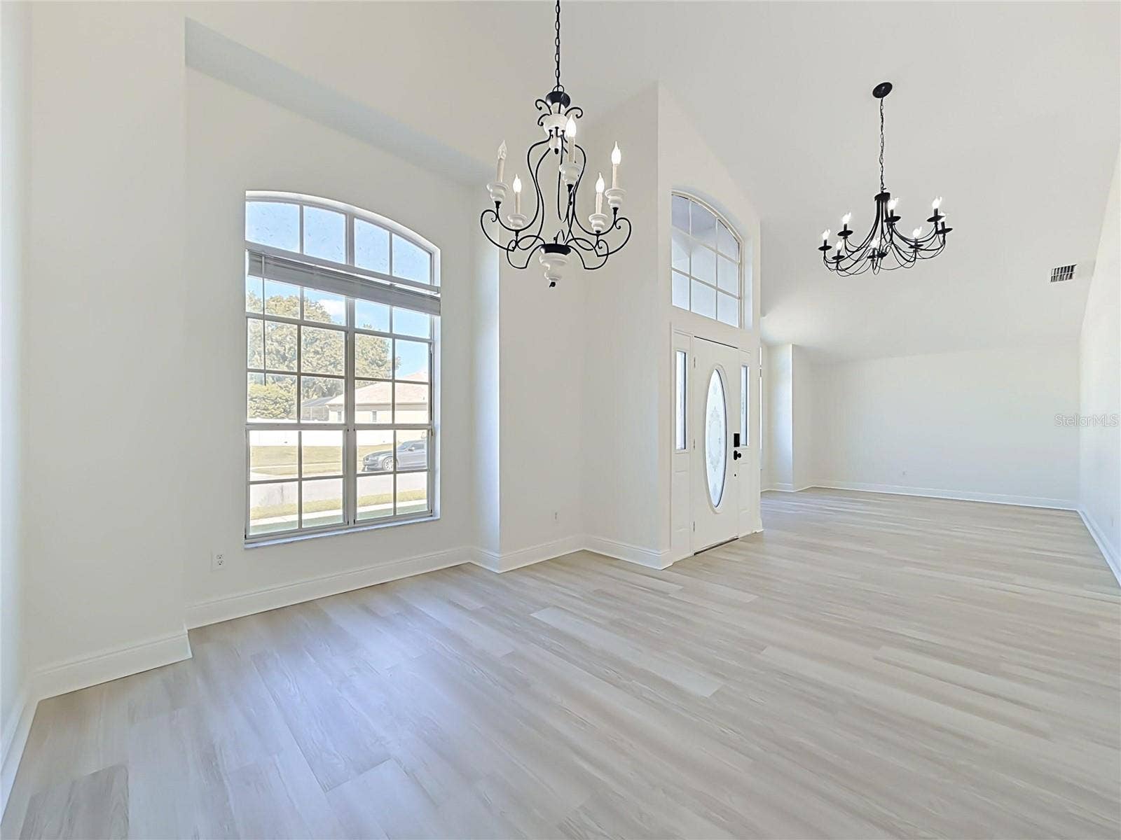 609 SEASCAPE AVENUE, Orlando, FL 32828 609 SEASCAPE AVENUE, Orlando, FL 32828