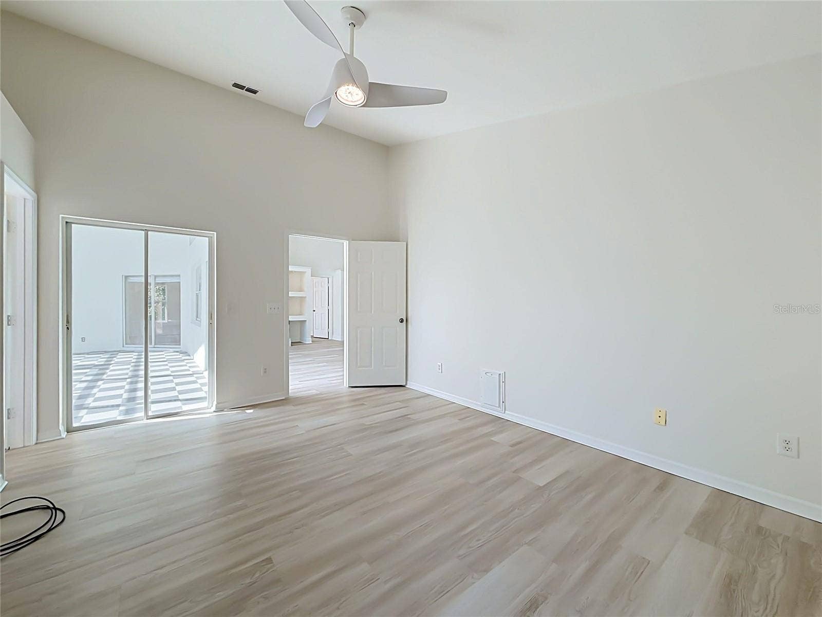 609 SEASCAPE AVENUE, Orlando, FL 32828 609 SEASCAPE AVENUE, Orlando, FL 32828