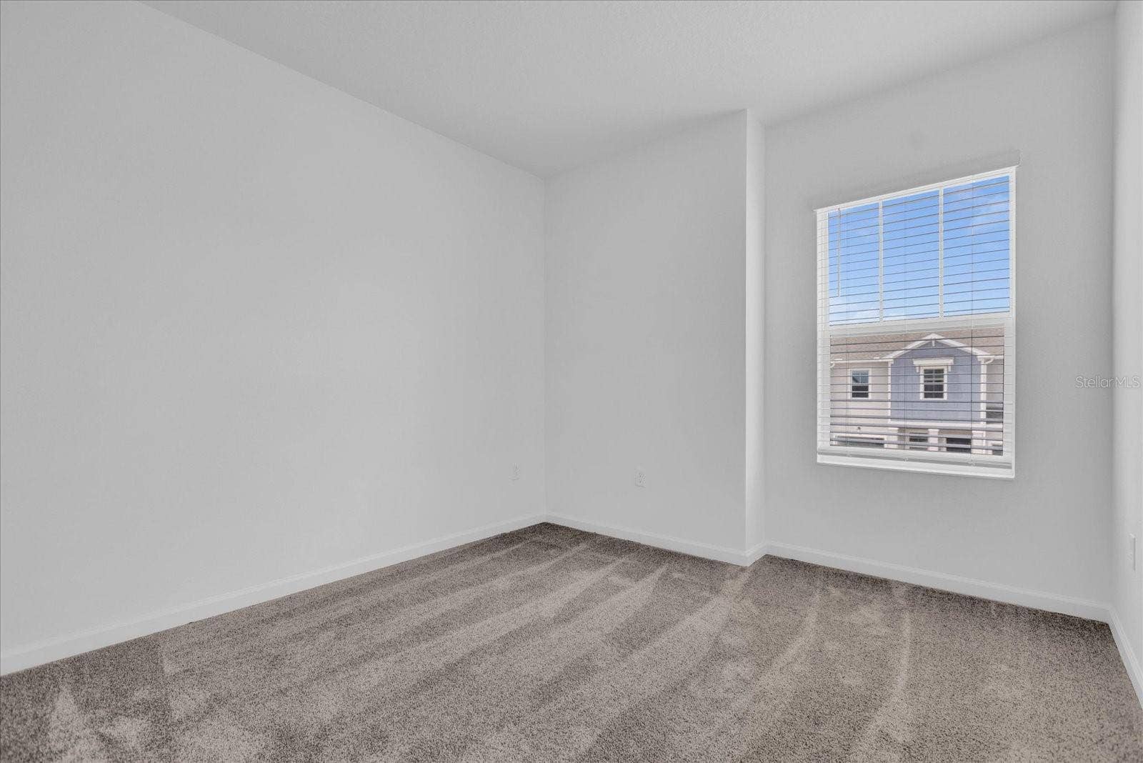 2474 SKYLINE LOOP, Kissimmee, FL 34758 2474 SKYLINE LOOP, Kissimmee, FL 34758