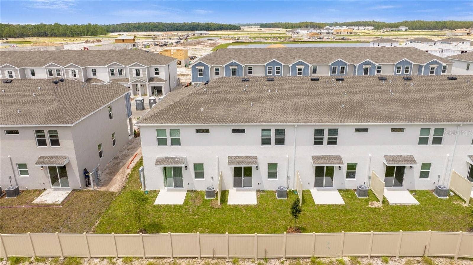 2474 SKYLINE LOOP, Kissimmee, FL 34758 2474 SKYLINE LOOP, Kissimmee, FL 34758