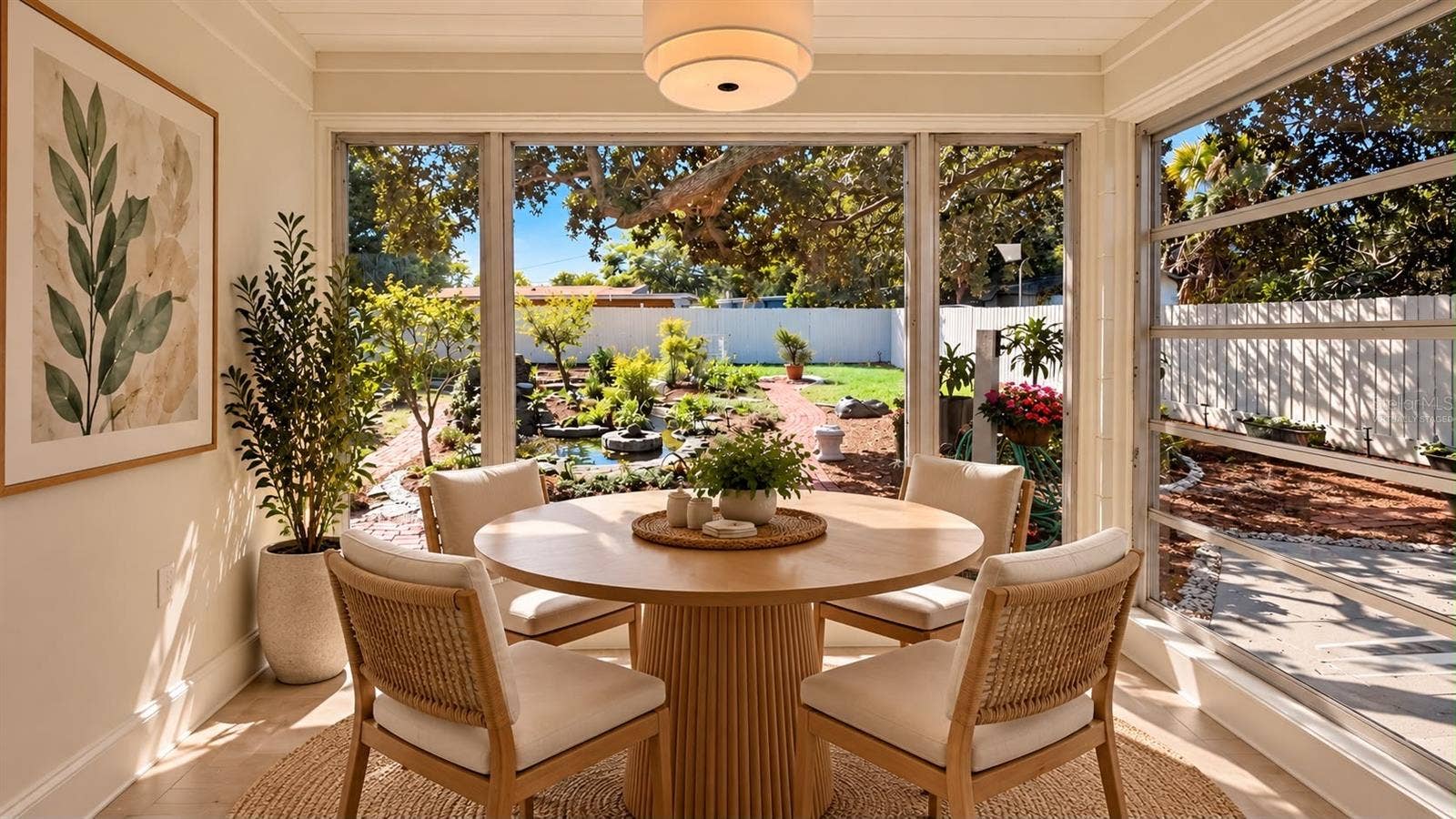 4914 CORTEZ DRIVE, Orlando, FL 32808 Virtually Staged Dinning