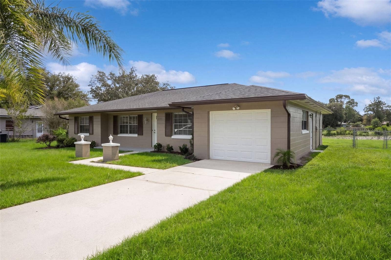 2535 DELAWARE ROAD, Deltona, FL 32738 2535 DELAWARE ROAD, Deltona, FL 32738