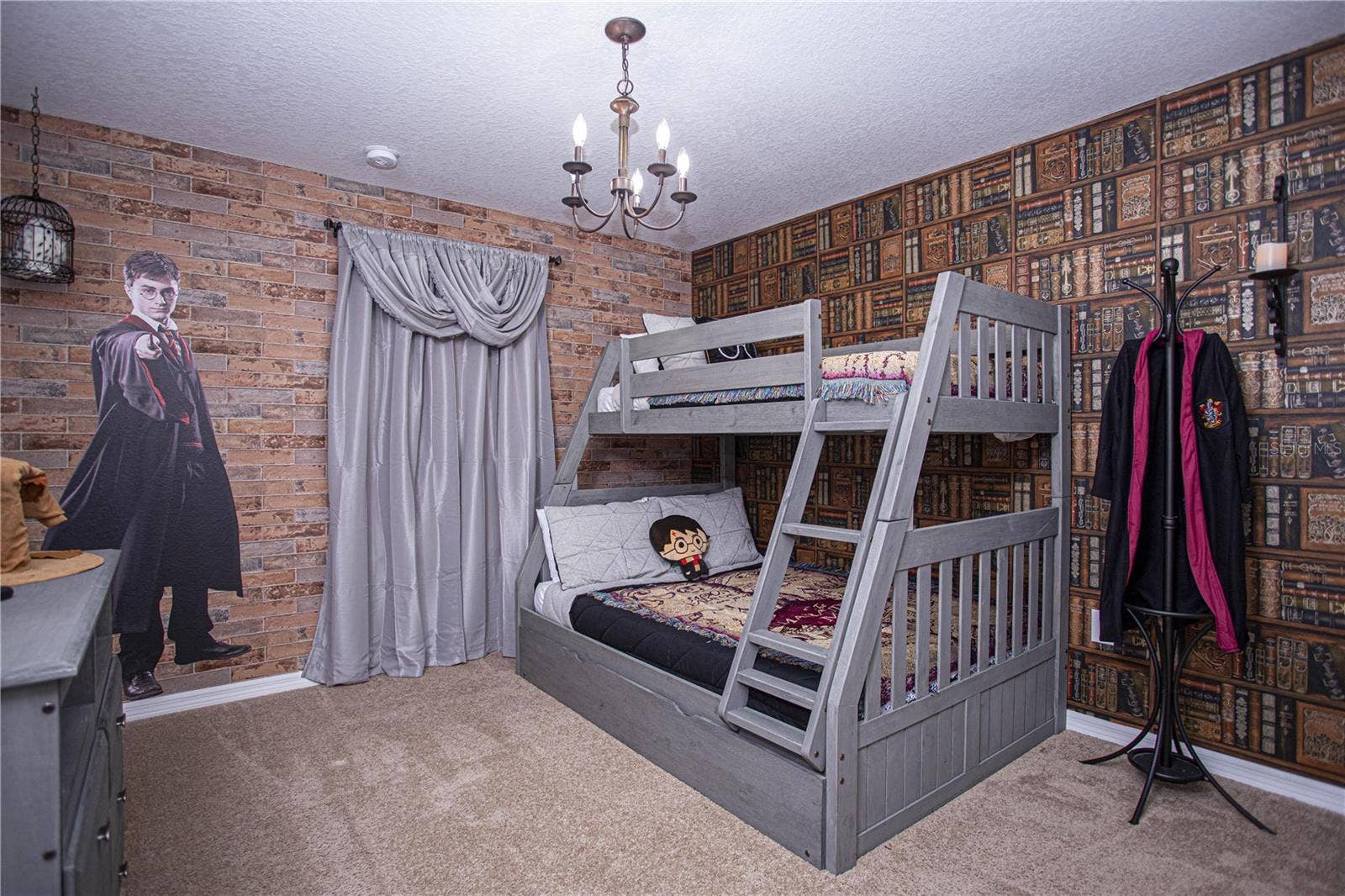 8939 CANDY PALM ROAD, Kissimmee, FL 34747 8939 CANDY PALM ROAD, Kissimmee, FL 34747