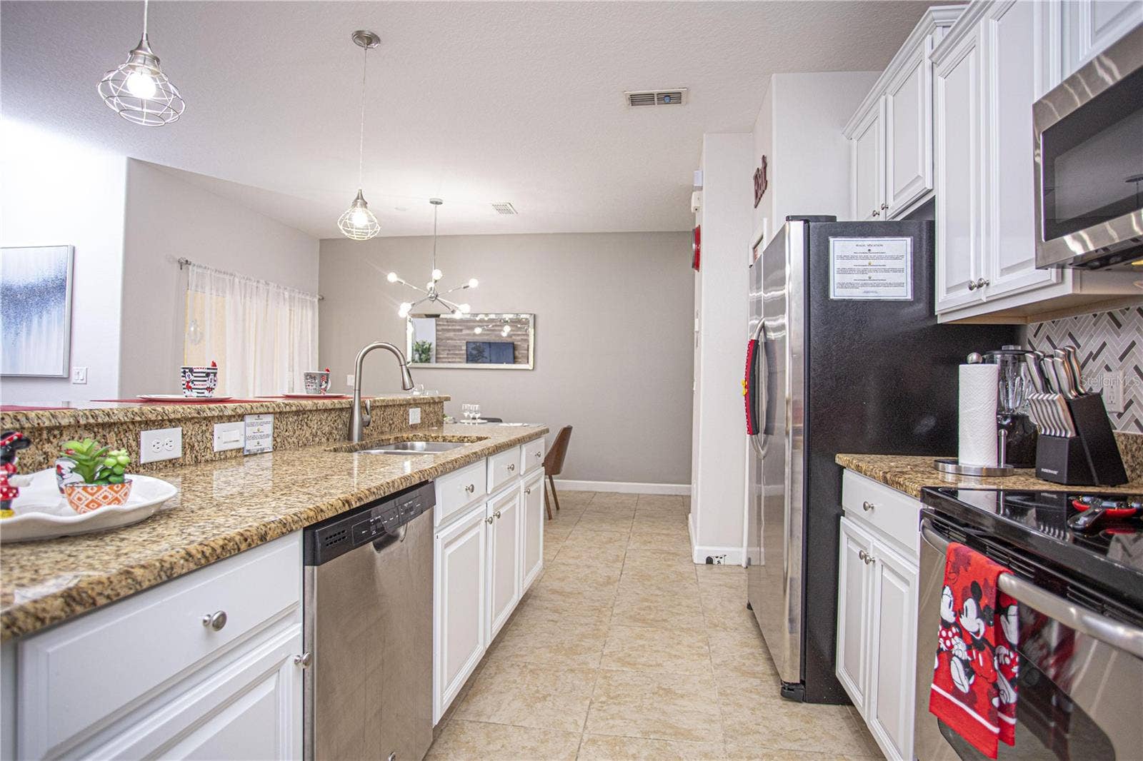 8939 CANDY PALM ROAD, Kissimmee, FL 34747 8939 CANDY PALM ROAD, Kissimmee, FL 34747