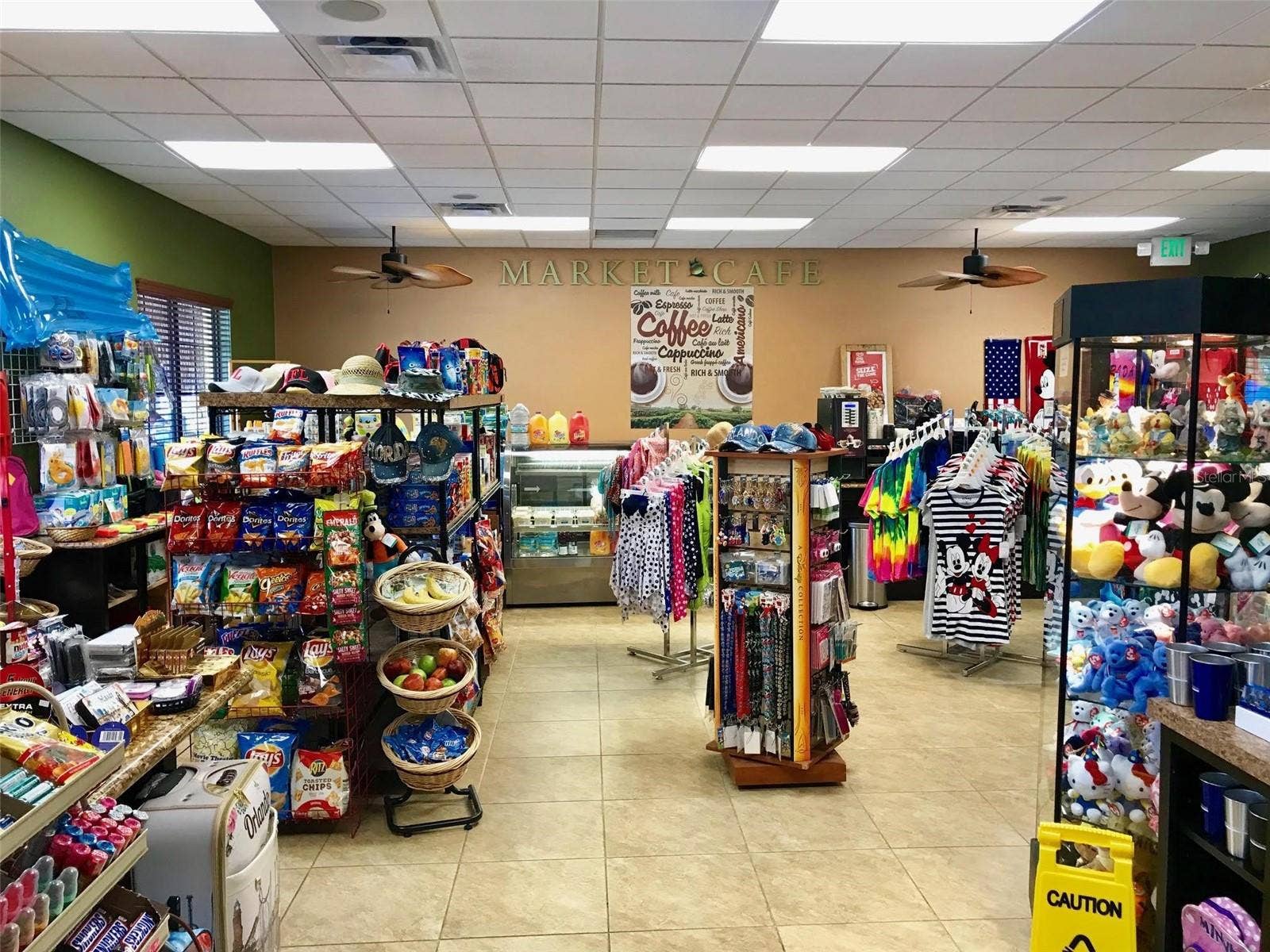 8939 CANDY PALM ROAD, Kissimmee, FL 34747 8939 CANDY PALM ROAD, Kissimmee, FL 34747