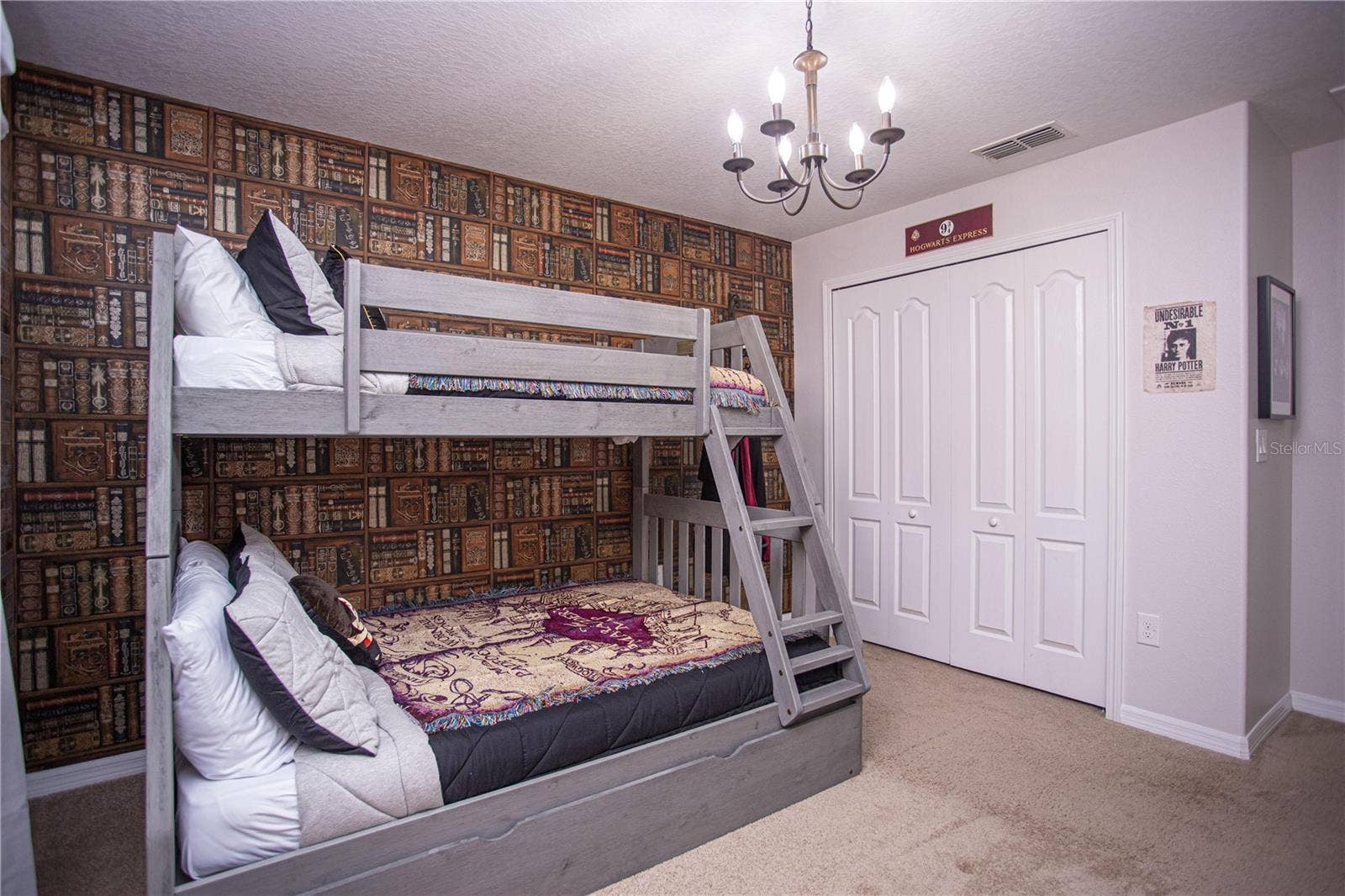 8939 CANDY PALM ROAD, Kissimmee, FL 34747 8939 CANDY PALM ROAD, Kissimmee, FL 34747