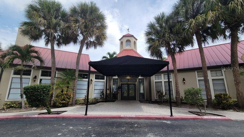 249 AFTON SQUARE, #212, Altamonte Springs, FL 32714 249 AFTON SQUARE, #212, Altamonte Springs, FL 32714
