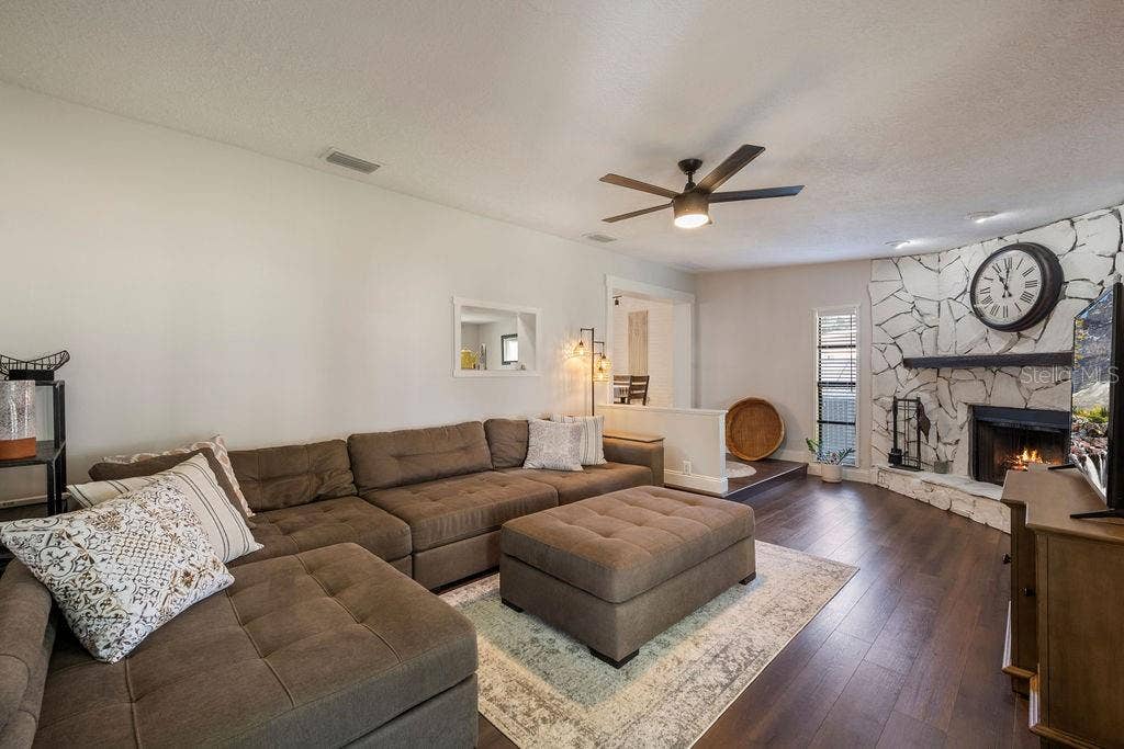 1970 W LAKE BRANTLEY ROAD, Longwood, FL 32779 1970 W LAKE BRANTLEY ROAD, Longwood, FL 32779