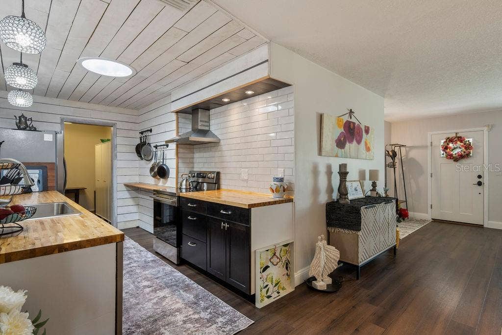 1970 W LAKE BRANTLEY ROAD, Longwood, FL 32779 1970 W LAKE BRANTLEY ROAD, Longwood, FL 32779