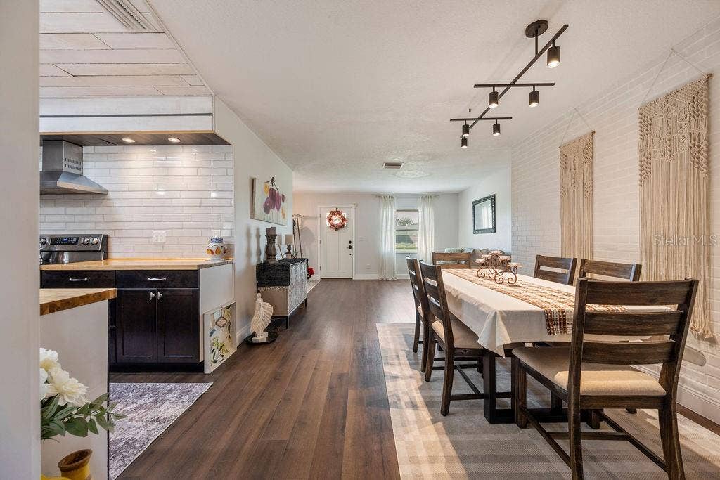 1970 W LAKE BRANTLEY ROAD, Longwood, FL 32779 1970 W LAKE BRANTLEY ROAD, Longwood, FL 32779