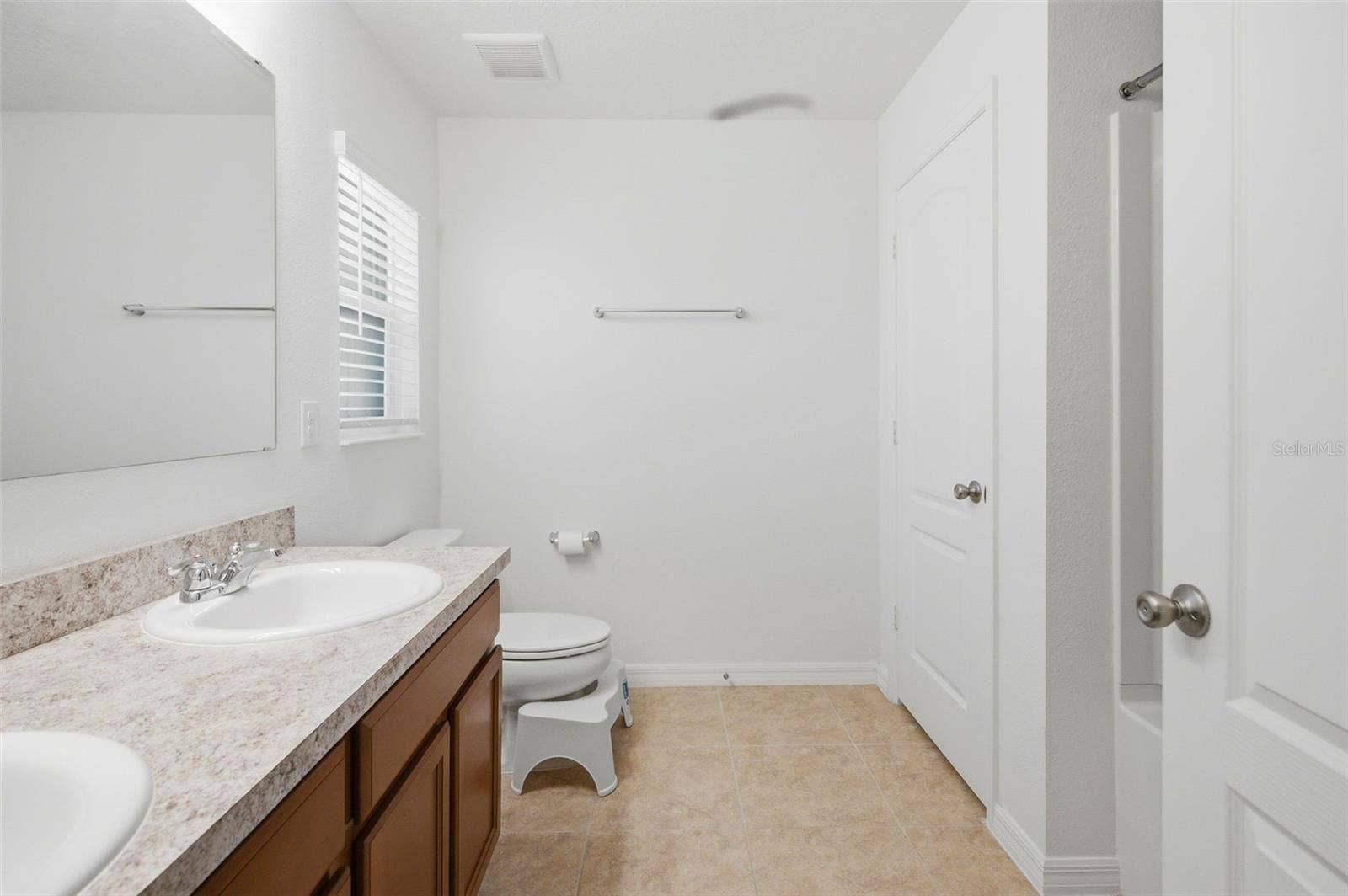 377 PRESERVE POINTE BOULEVARD, Davenport, FL 33837 377 PRESERVE POINTE BOULEVARD, Davenport, FL 33837