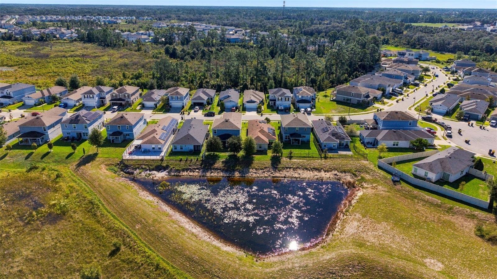 377 PRESERVE POINTE BOULEVARD, Davenport, FL 33837 377 PRESERVE POINTE BOULEVARD, Davenport, FL 33837