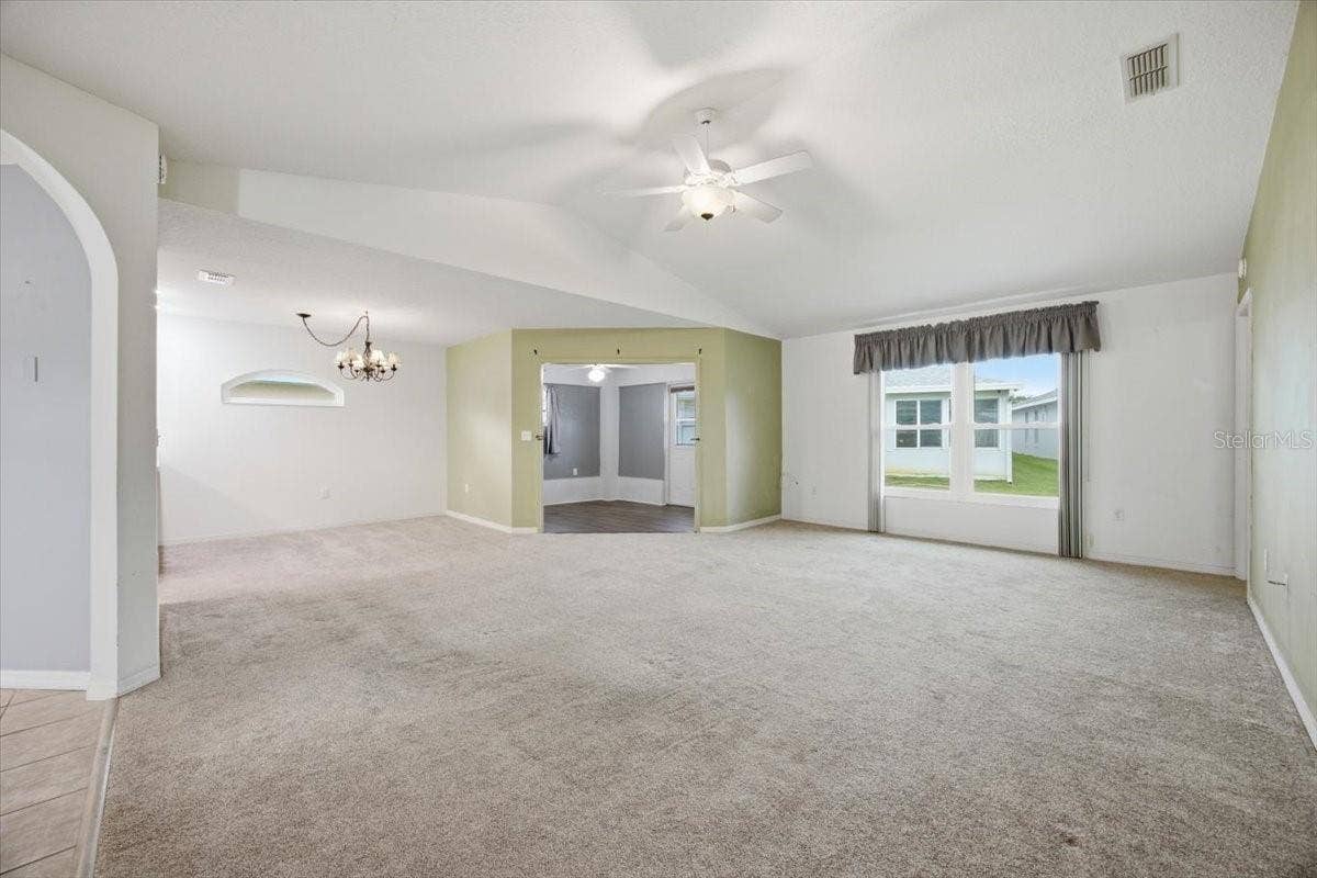 686 PARADISE POINT, Haines City, FL 33844