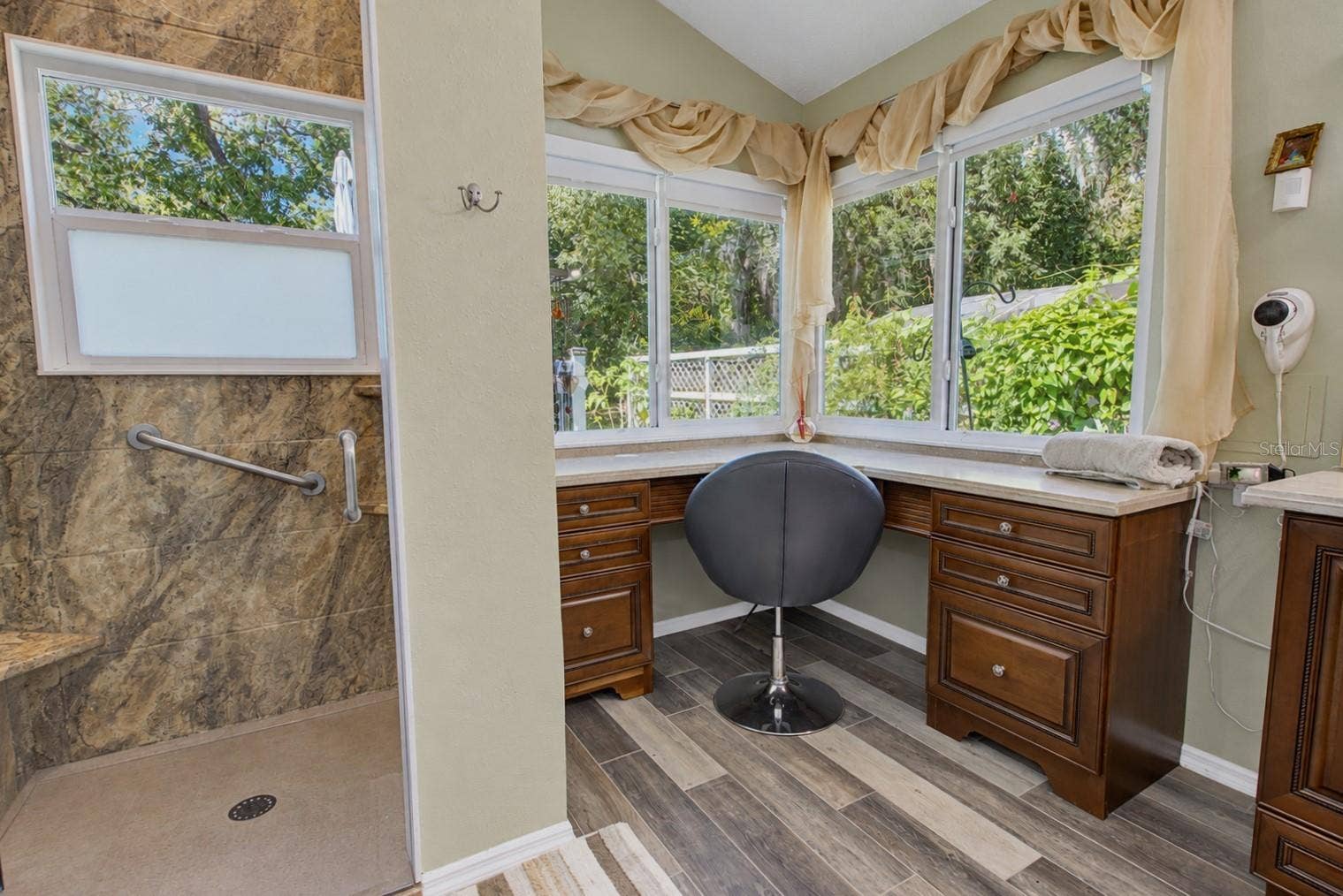 345 OAK LEAF CIRCLE, Lake Mary, FL 32746 345 OAK LEAF CIRCLE, Lake Mary, FL 32746
