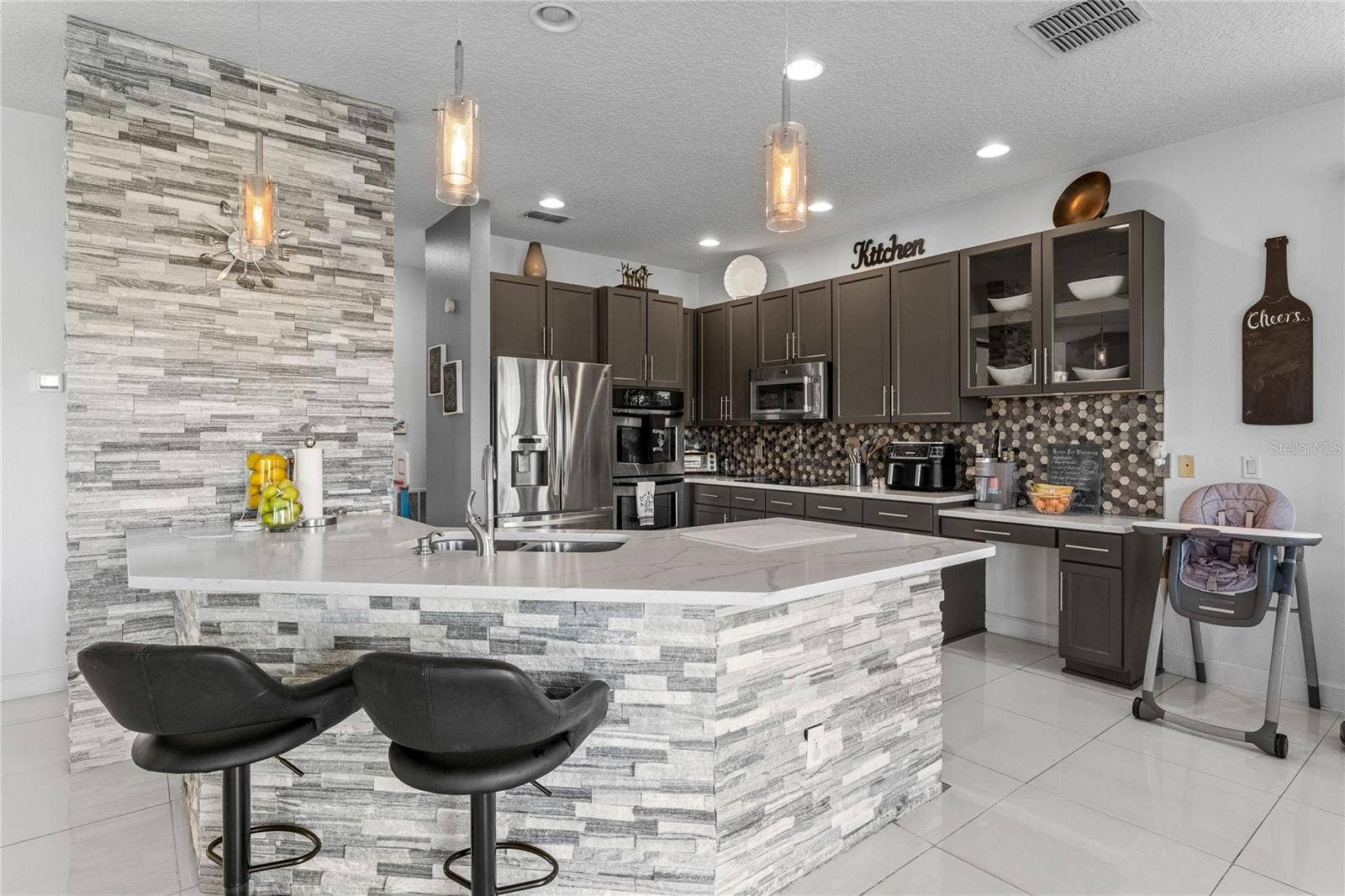 5975 WINCHESTER ISLE ROAD, Orlando, FL 32829 5975 WINCHESTER ISLE ROAD, Orlando, FL 32829