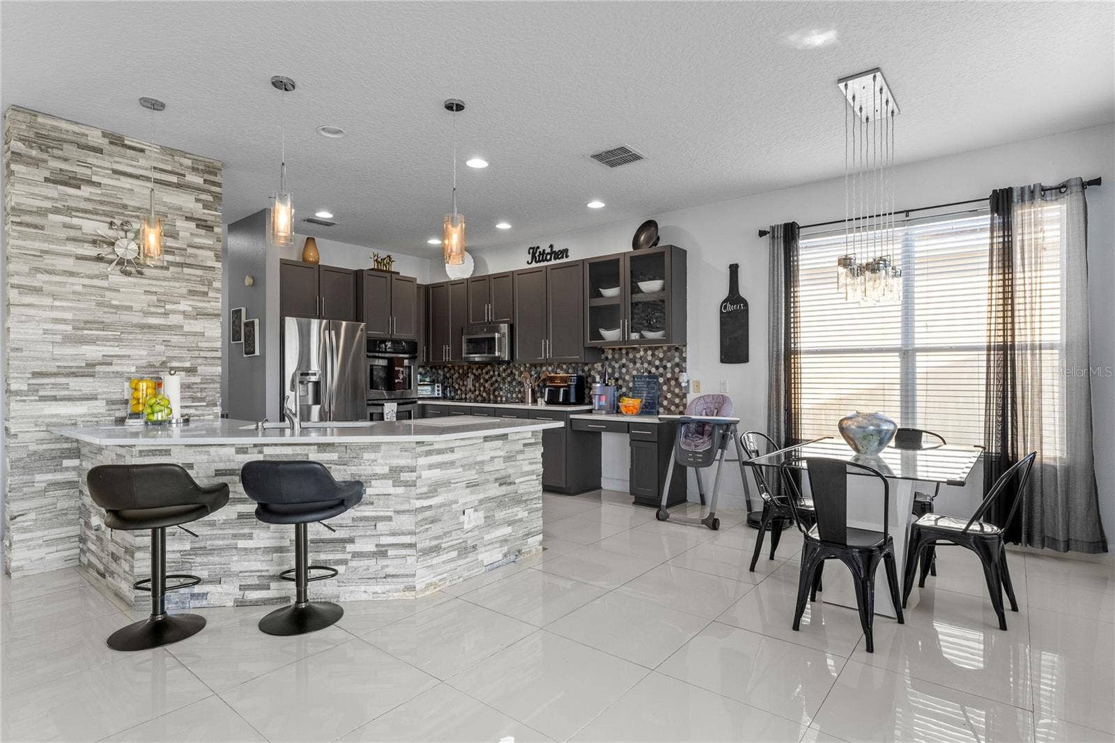 5975 WINCHESTER ISLE ROAD, Orlando, FL 32829 5975 WINCHESTER ISLE ROAD, Orlando, FL 32829
